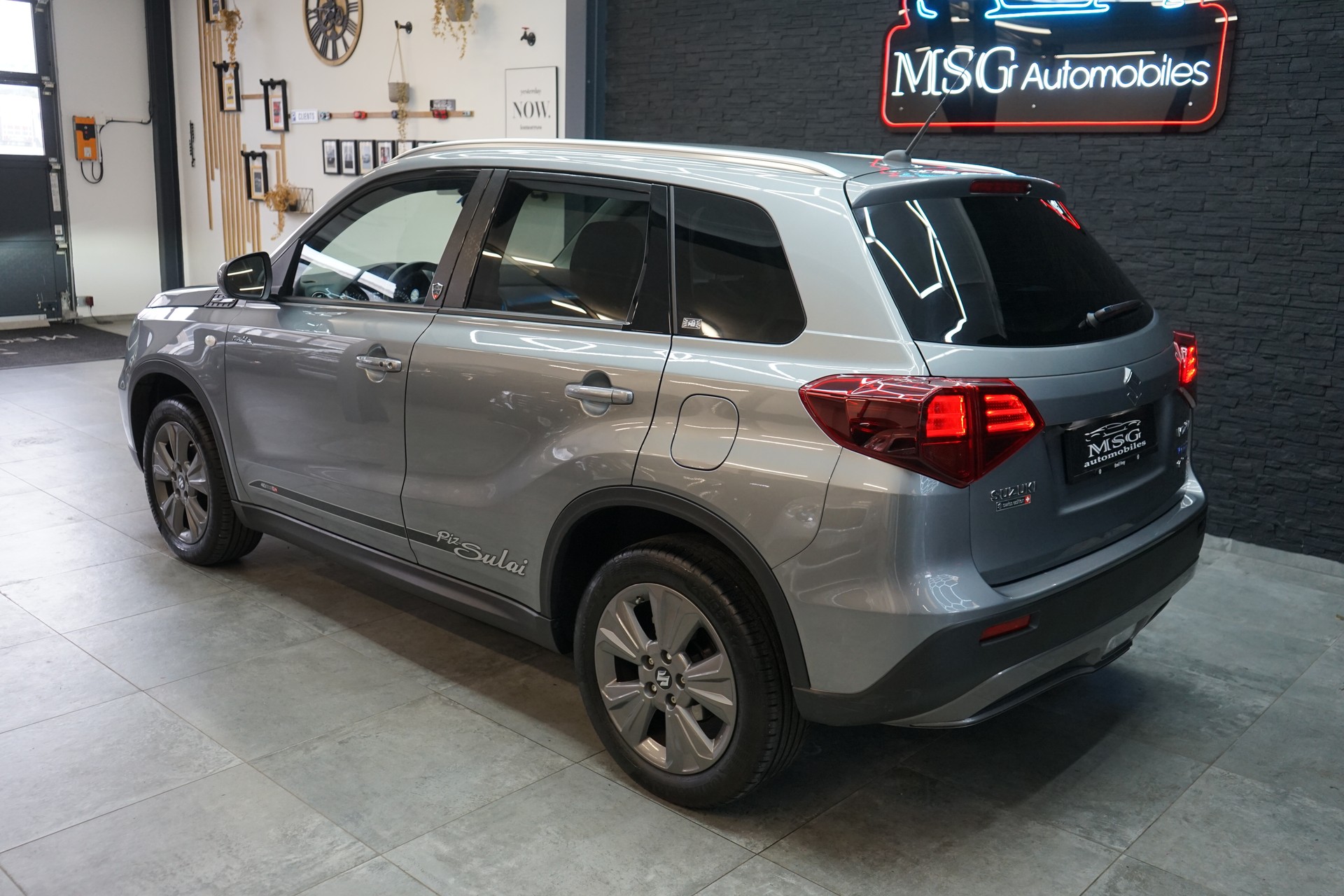 SUZUKI Vitara 1.4 Boosterjet Piz Sulai Hybrid Automatic-image-2