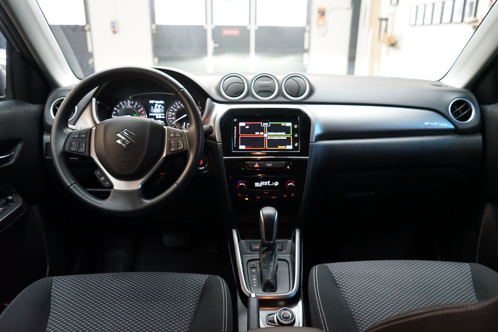 SUZUKI Vitara 1.4 Boosterjet Piz Sulai Hybrid Automatic-image-6