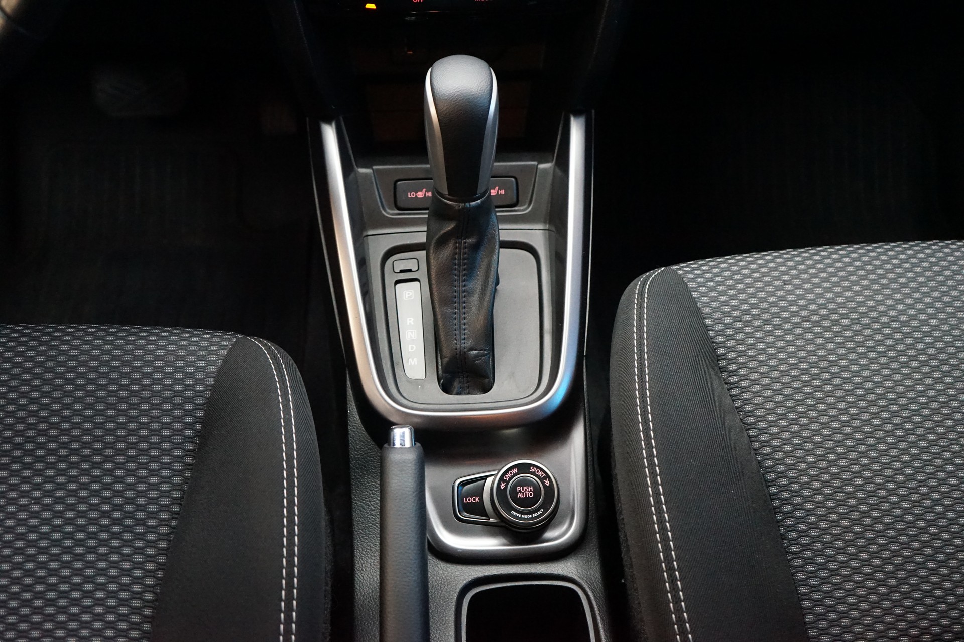 SUZUKI Vitara 1.4 Boosterjet Piz Sulai Hybrid Automatic-image-11