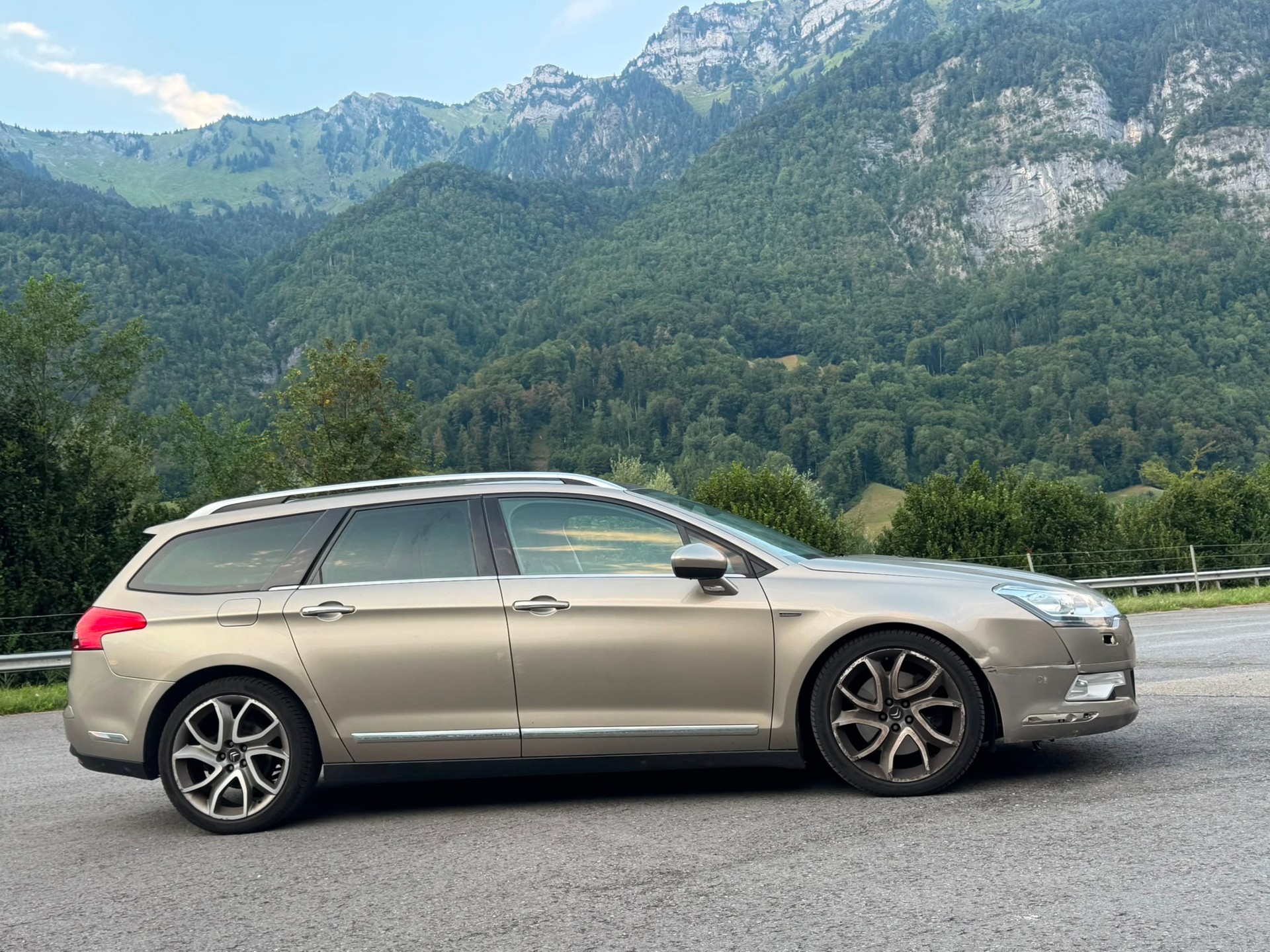 CITROEN C5 Tourer 2.2 HDi Edition Automatic-image-2
