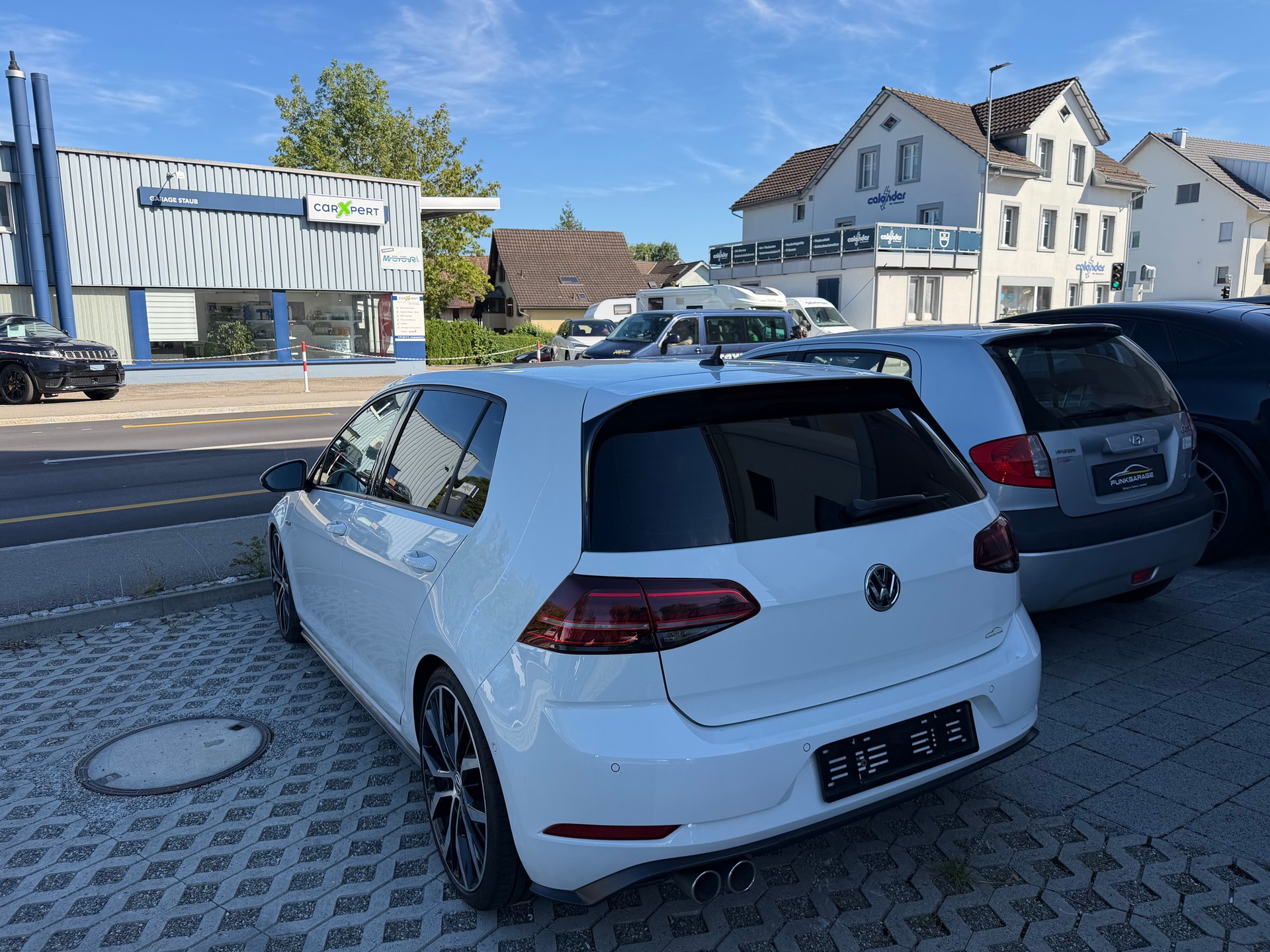 VW Golf 2.0 TDI GTD DSG-image-3