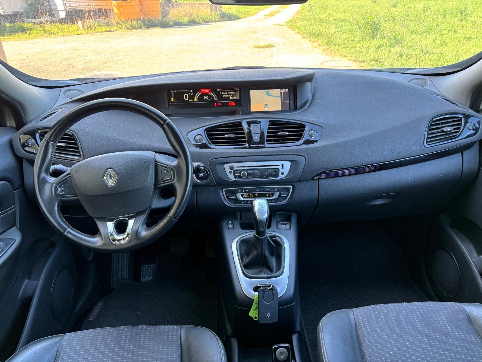 RENAULT Grand Scénic 1.5 dCi Bose Edition EDC-image-13