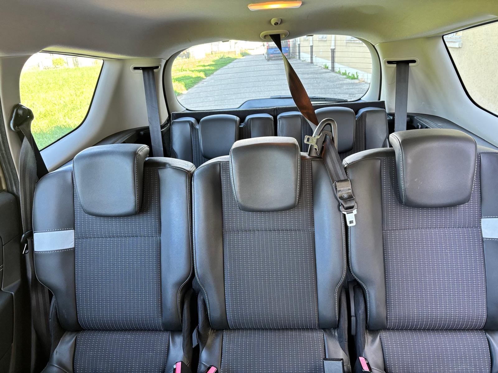 RENAULT Grand Scénic 1.5 dCi Bose Edition EDC-image-10