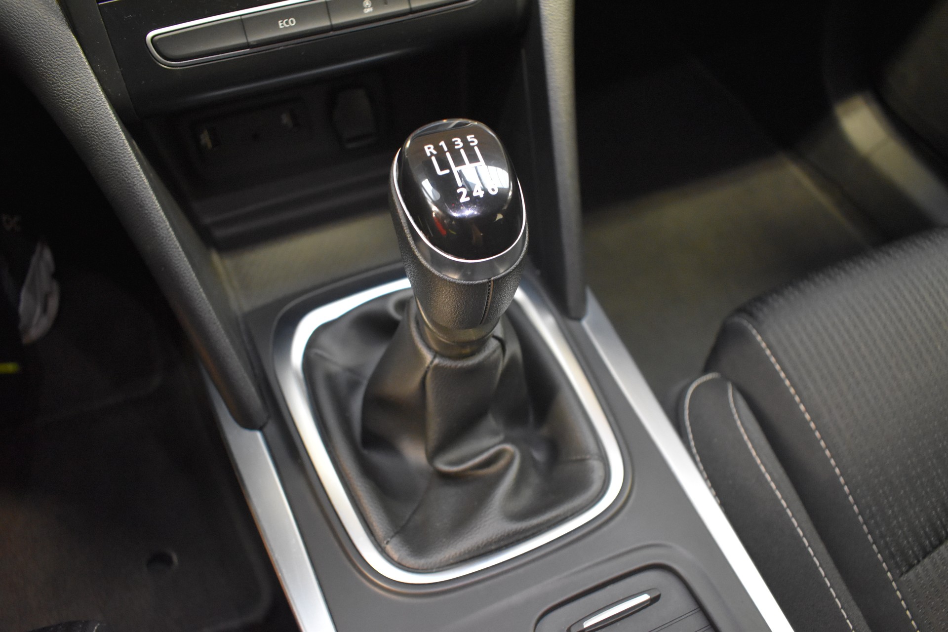 RENAULT Mégane Grandtour 1.5 dCi Business Line-image-18