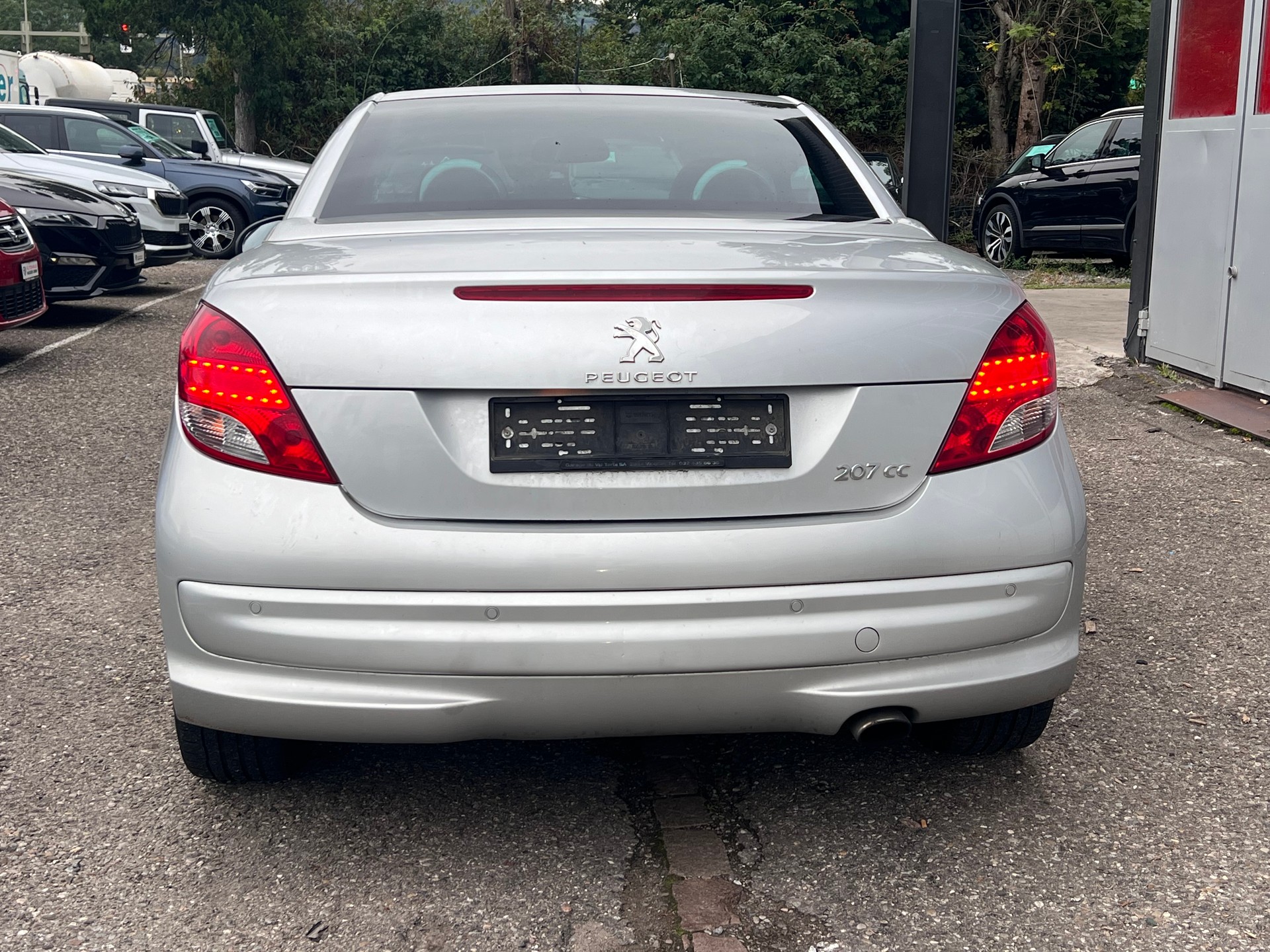 PEUGEOT 207 CC 1.6 16V Sport Automatic-image-2