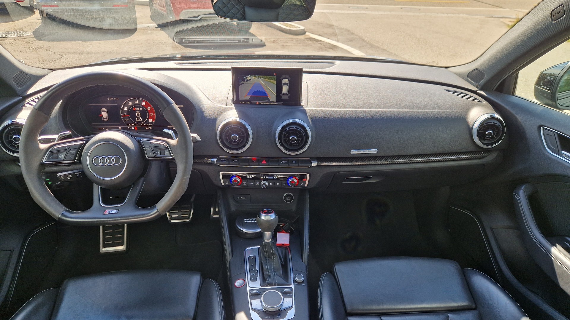 AUDI RS3 Sportback 2.5 TSI quattro S-tronic-image-7