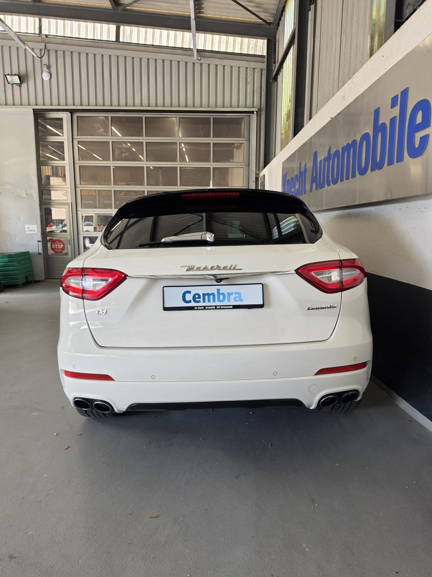 MASERATI Levante 3.0 V6 GranLusso Automatica-image-4