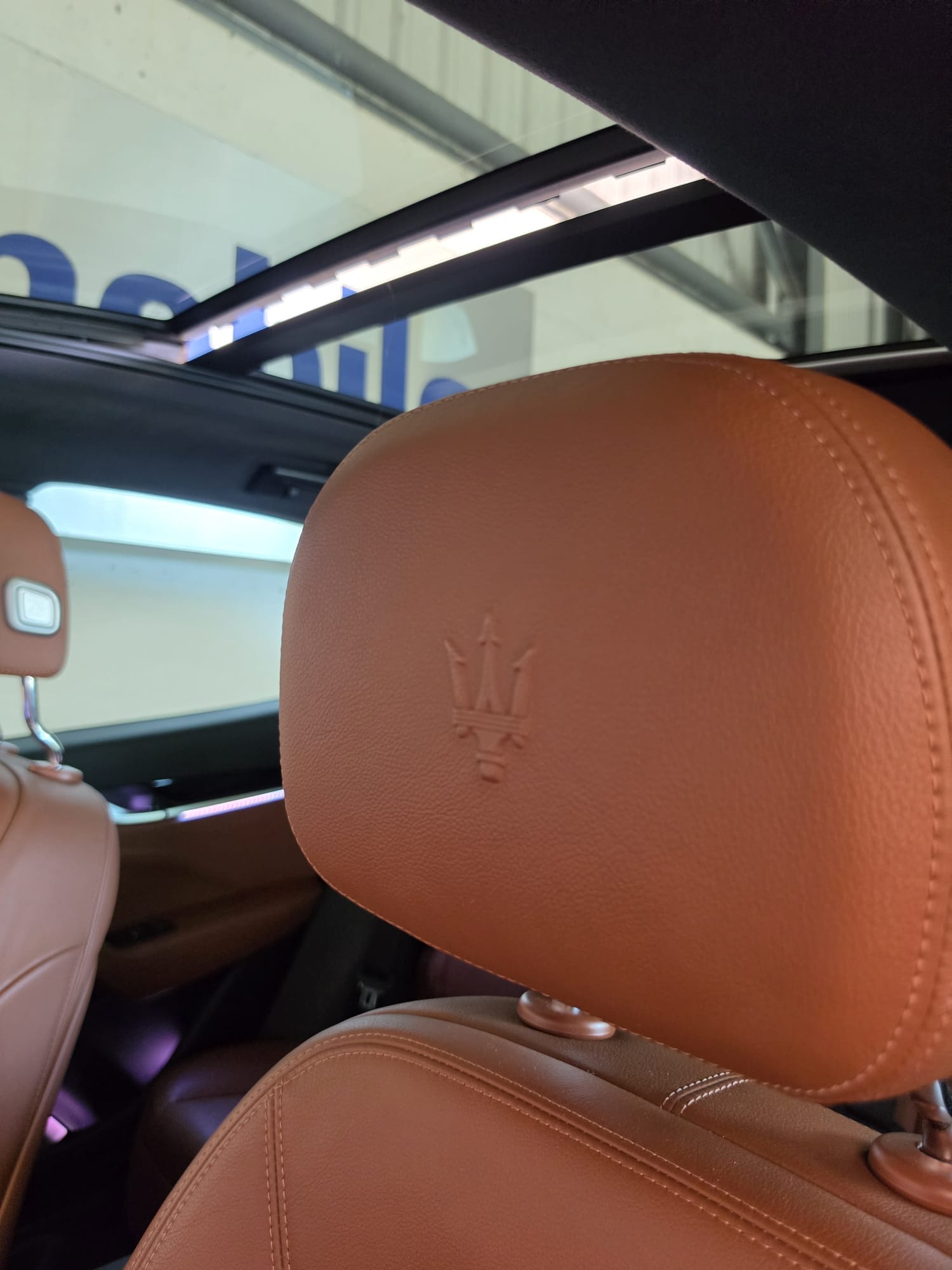 MASERATI Levante 3.0 V6 GranLusso Automatica-image-15