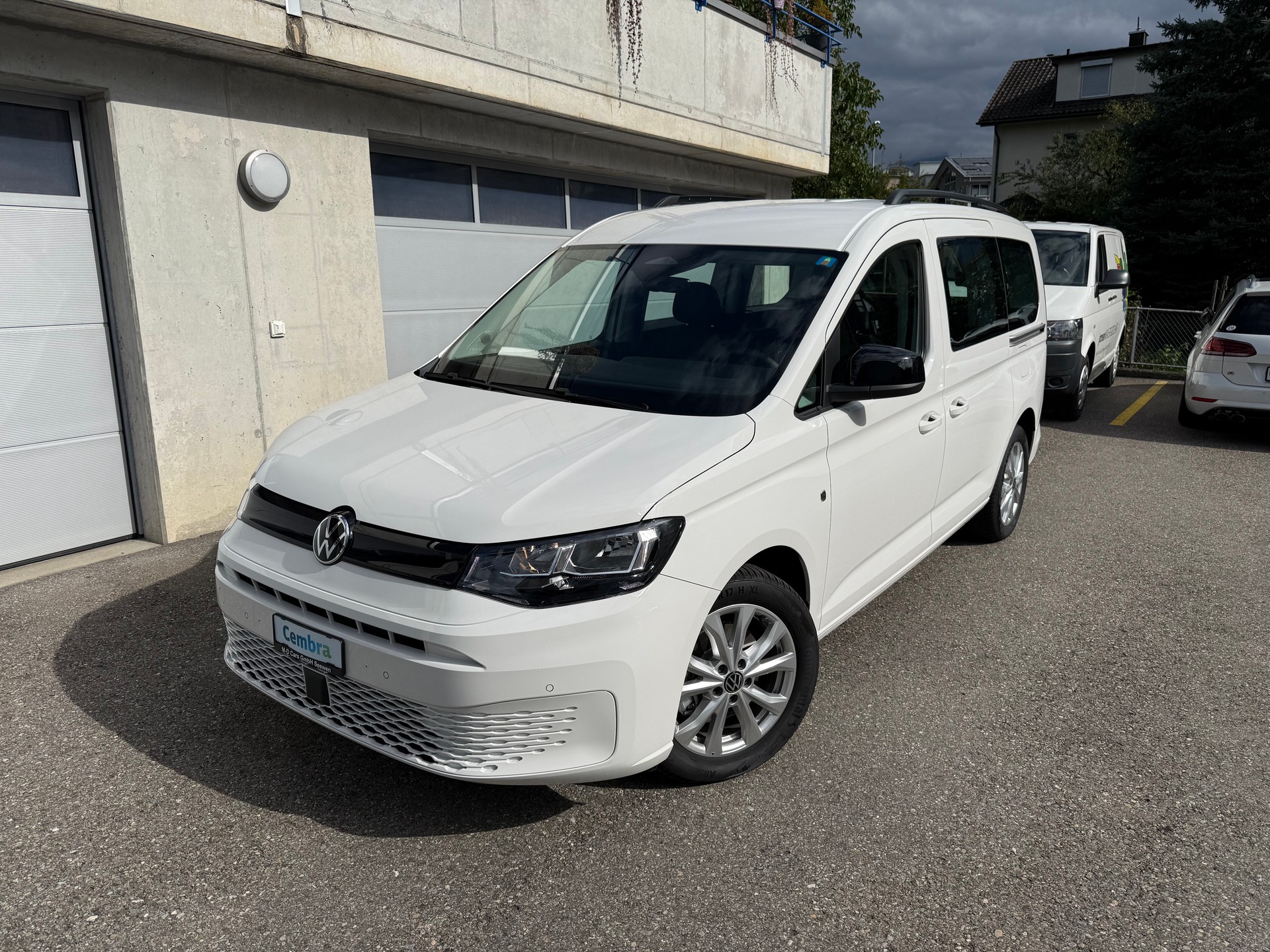 VW Caddy Maxi 2.0 TDI DSG *5+1 Plätzer*-image-0