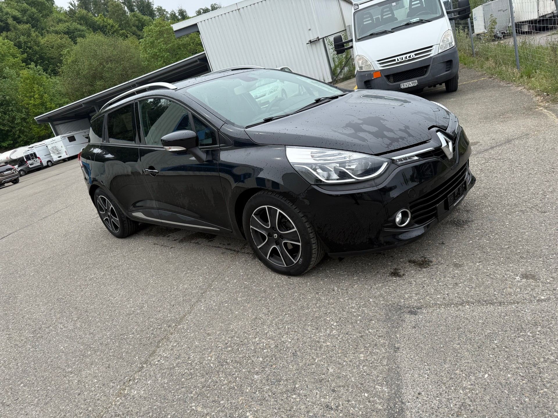 RENAULT Clio Grandtour 1.2 16V T GT EDC-image-2