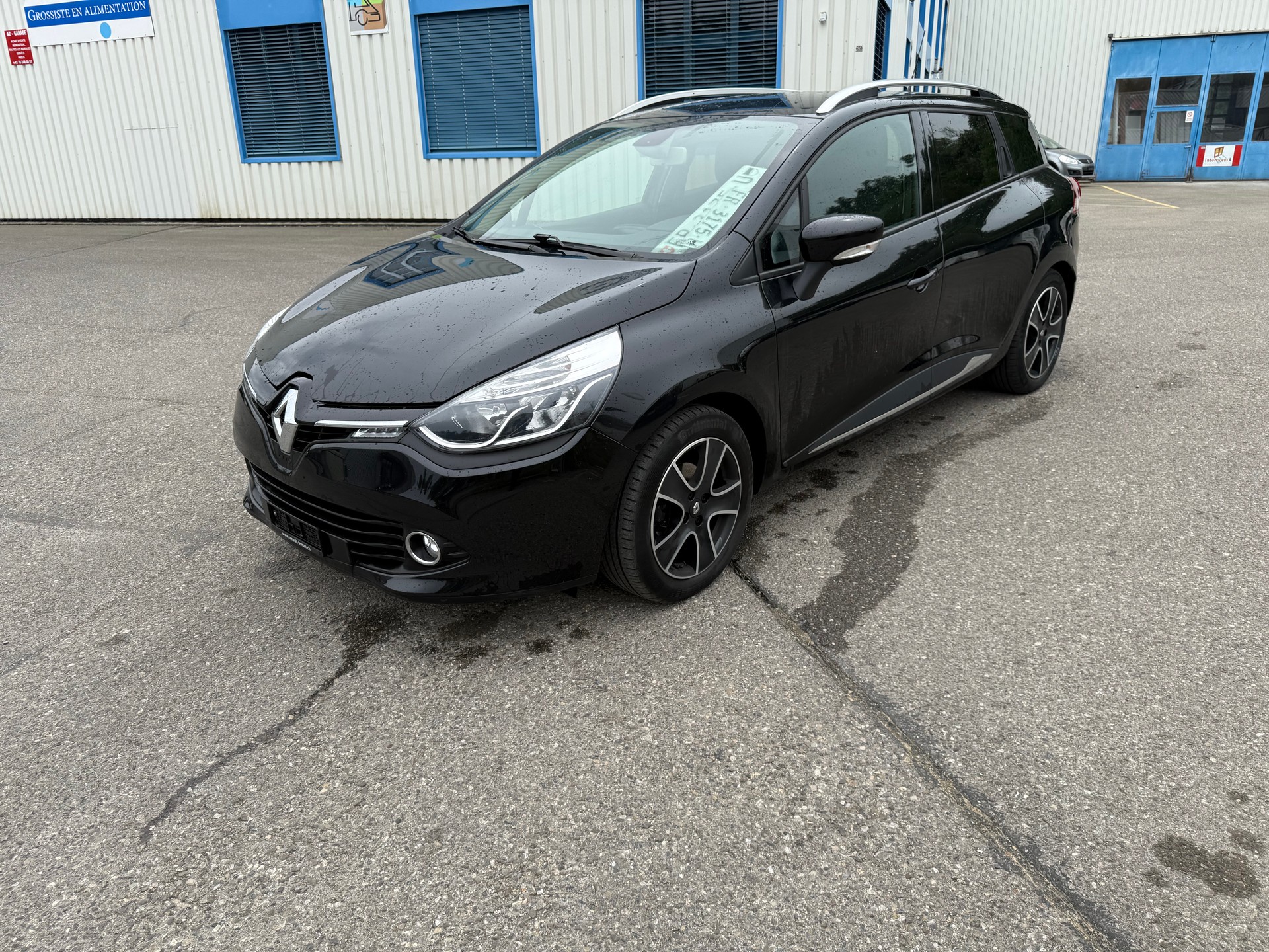 RENAULT Clio Grandtour 1.2 16V T GT EDC-image-8