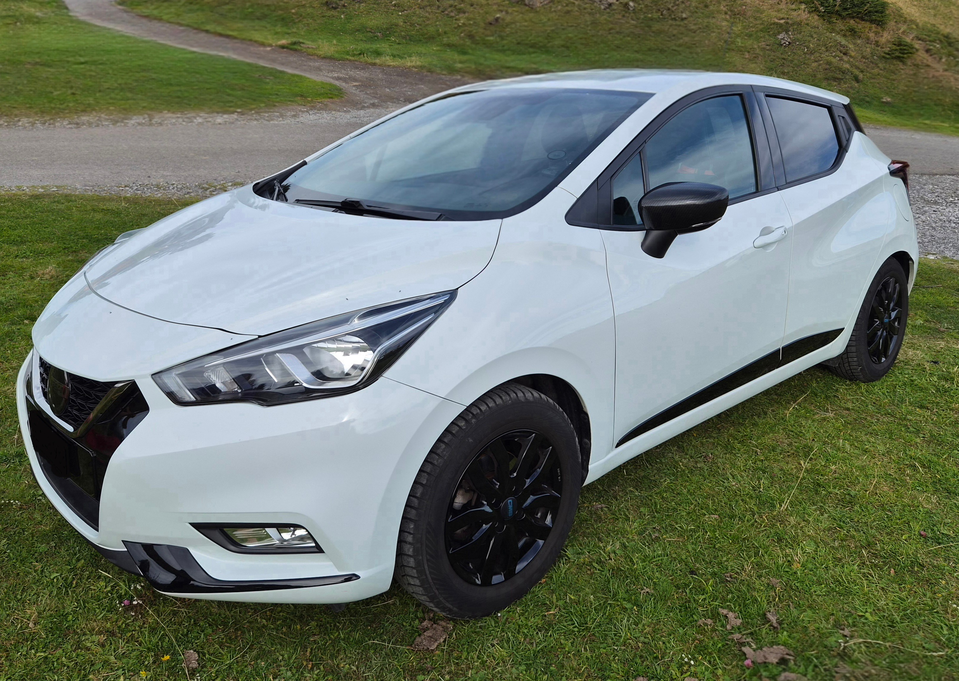 Car photo
