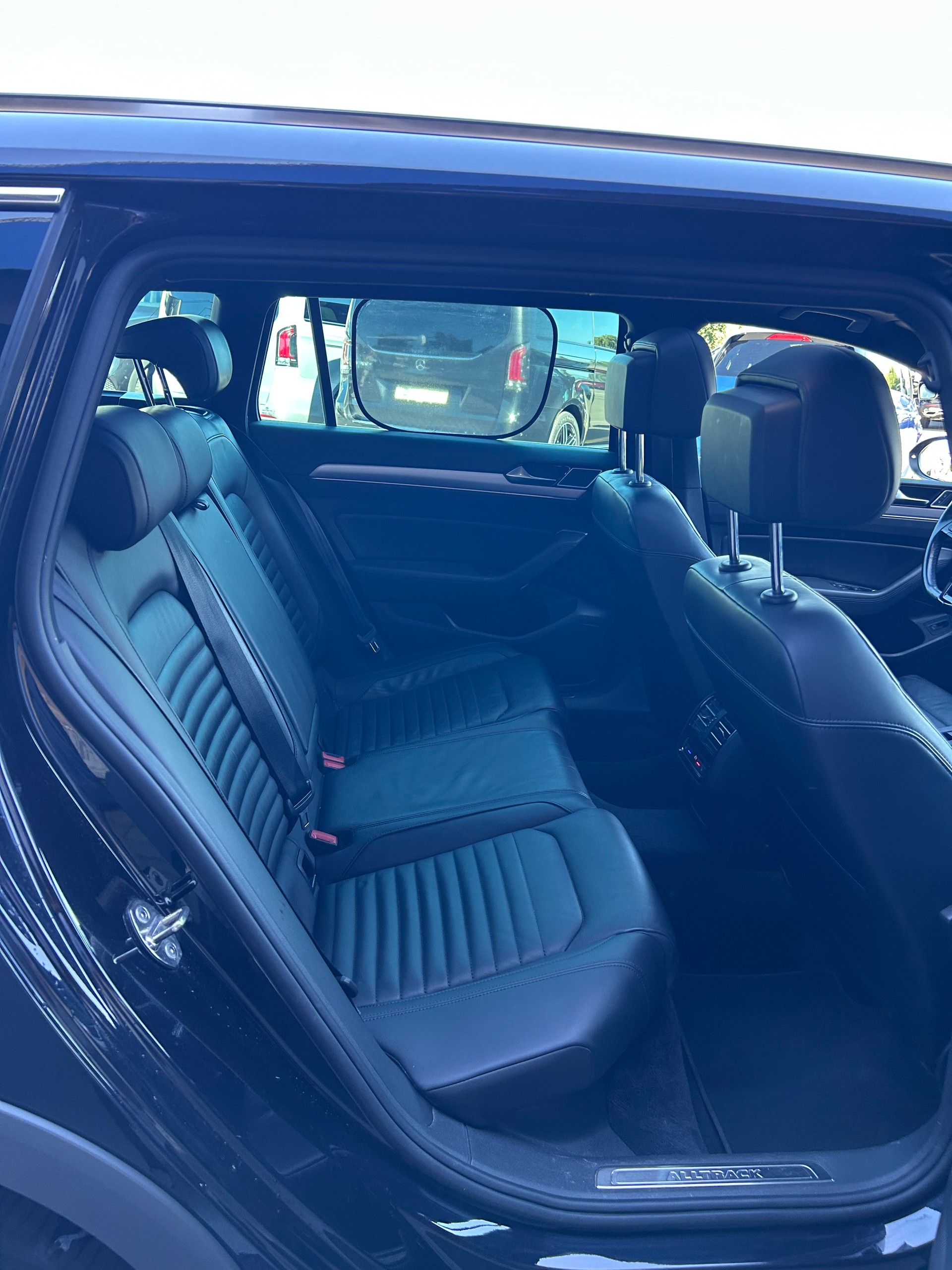 VW 2.0 TDI 240 SCR DSG 4motion-image-8