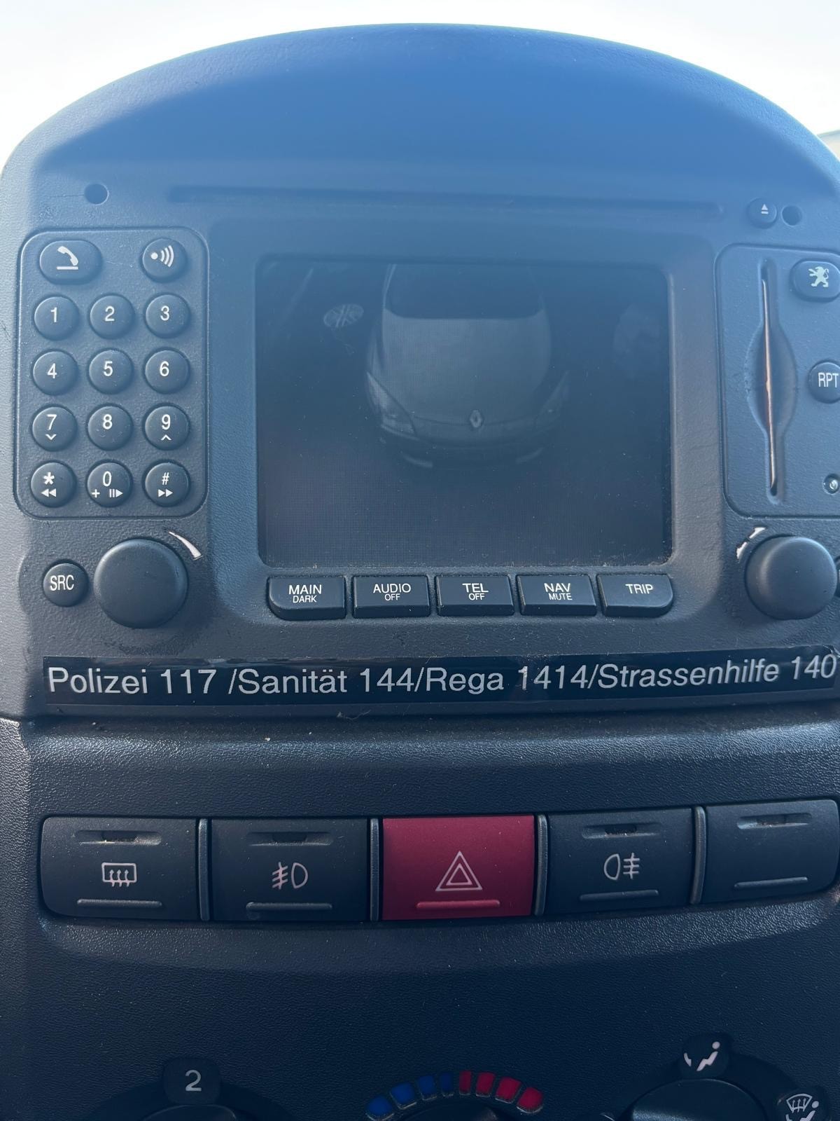 PEUGEOT Boxer 2.0 330 C (SPE)-image-17