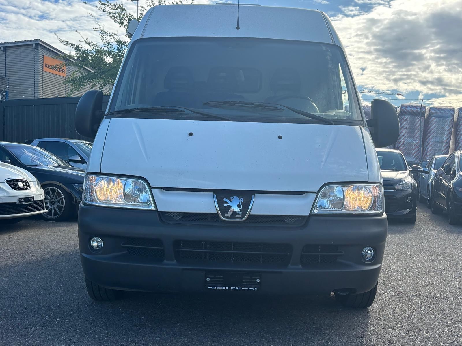 PEUGEOT Boxer 2.0 330 C (SPE)-image-1