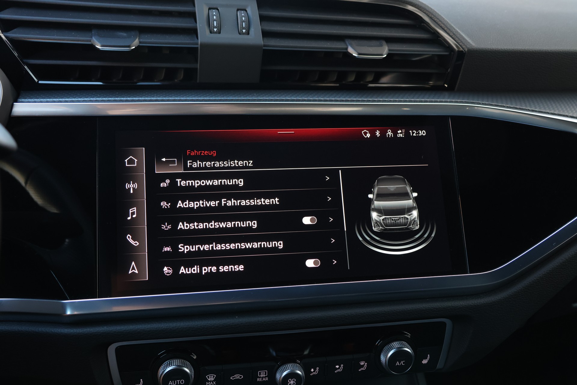 AUDI Q3 Sportback 35 TFSI Attraction S-tronic (CH)-image-21