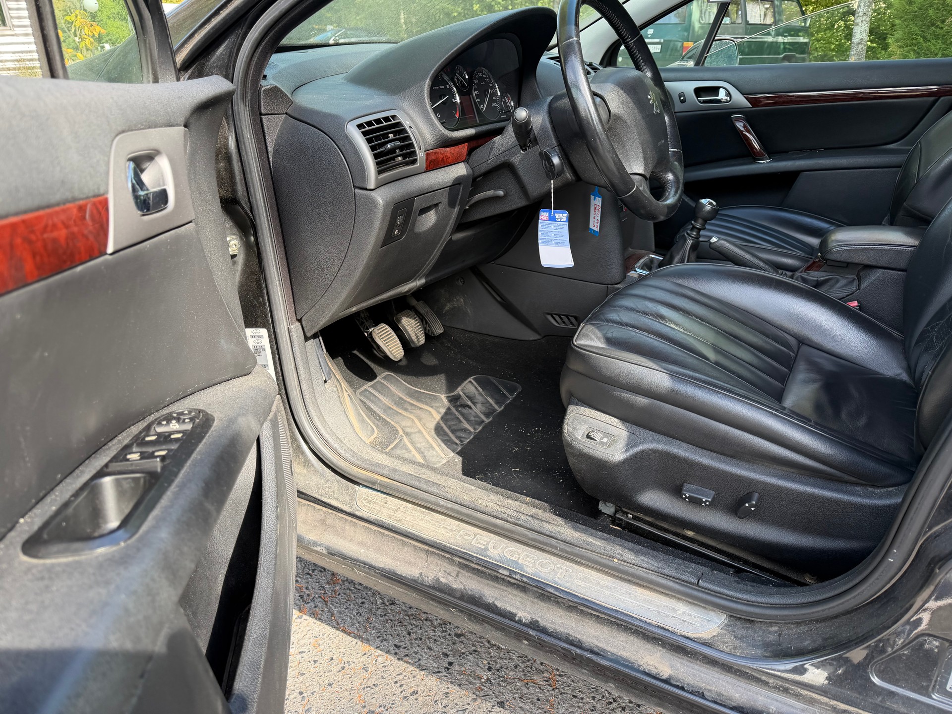 PEUGEOT 407 SW 2.2 SV Executive-image-8
