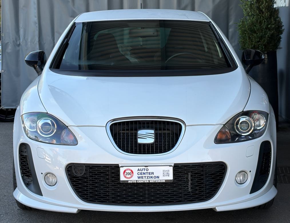 SEAT Leon 2.0 TSI Cupra R