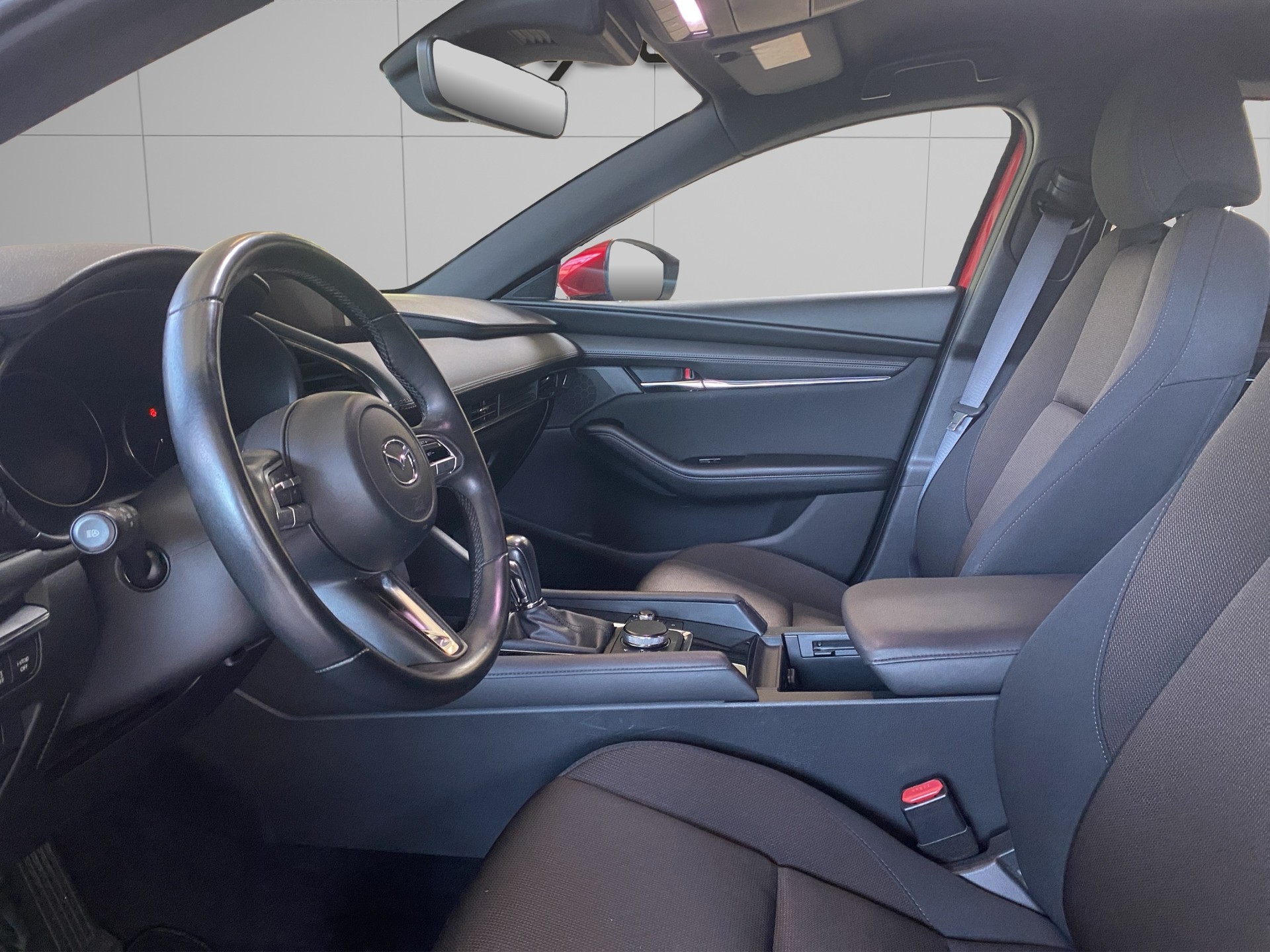 MAZDA 3 Hatchback 2.0 Ambition Pack Automat / 8- Fach Bereifung Alu-image-9
