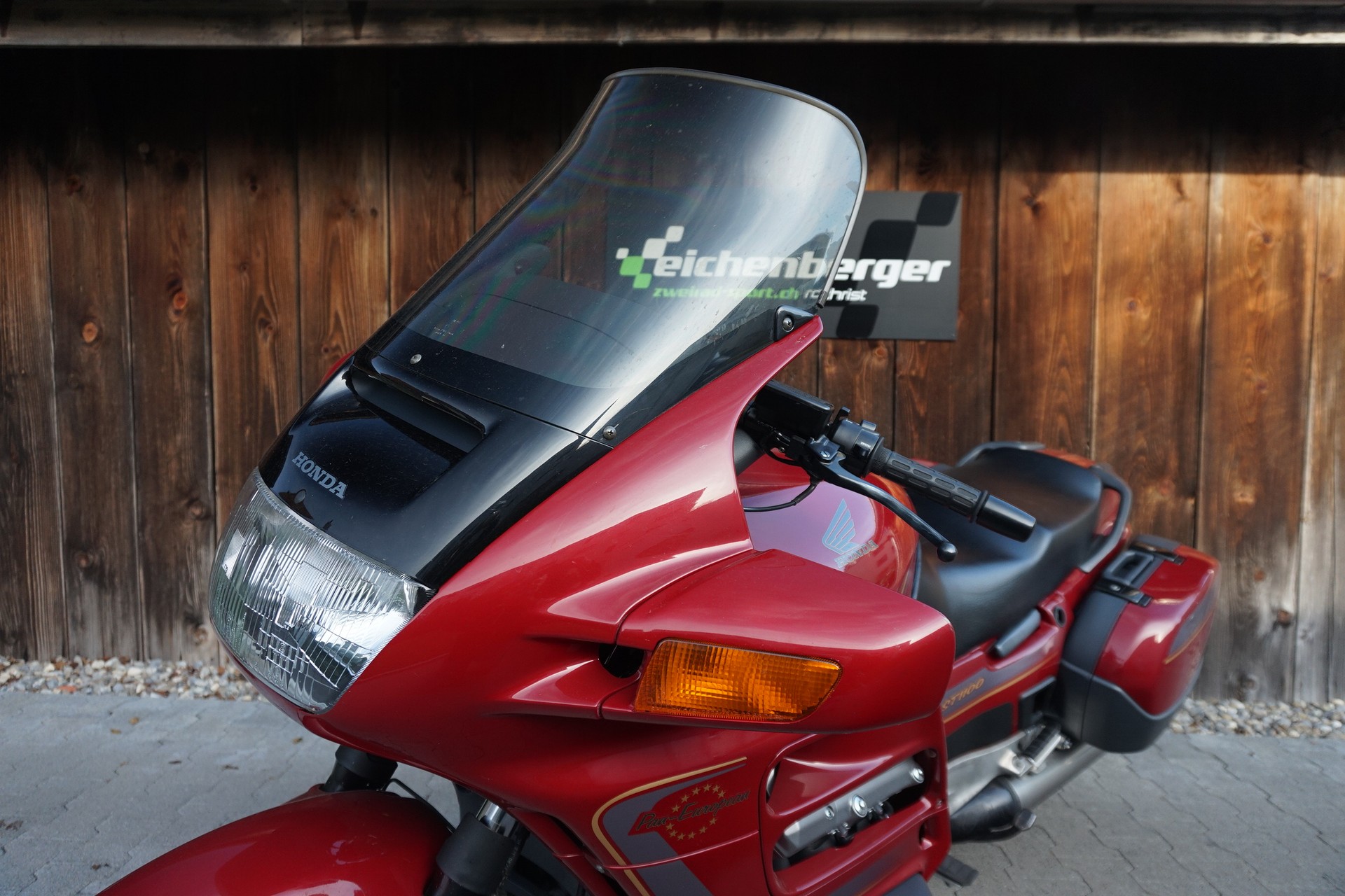 HONDA ST 1100 Pan-European-image-4