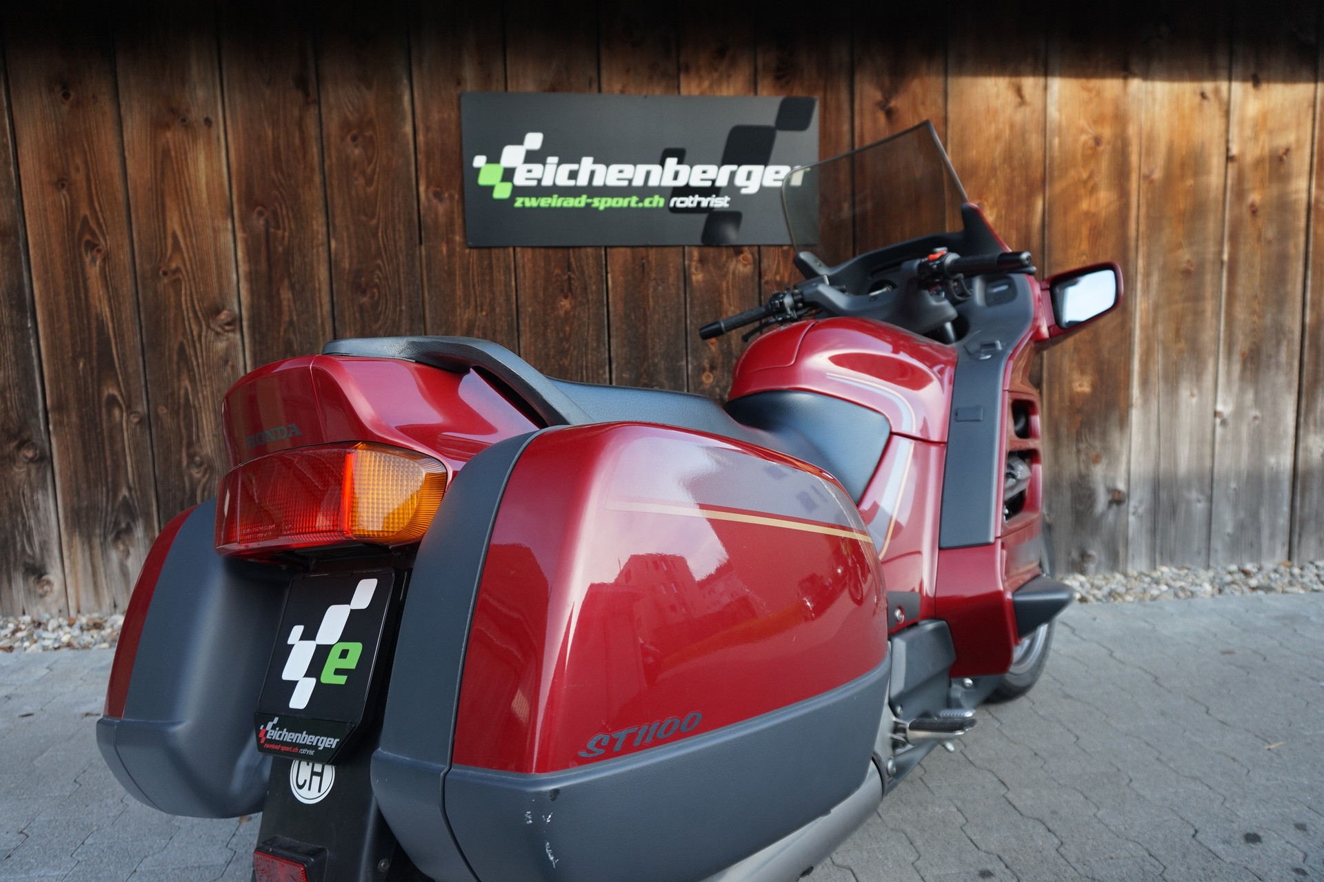 HONDA ST 1100 Pan-European-image-5
