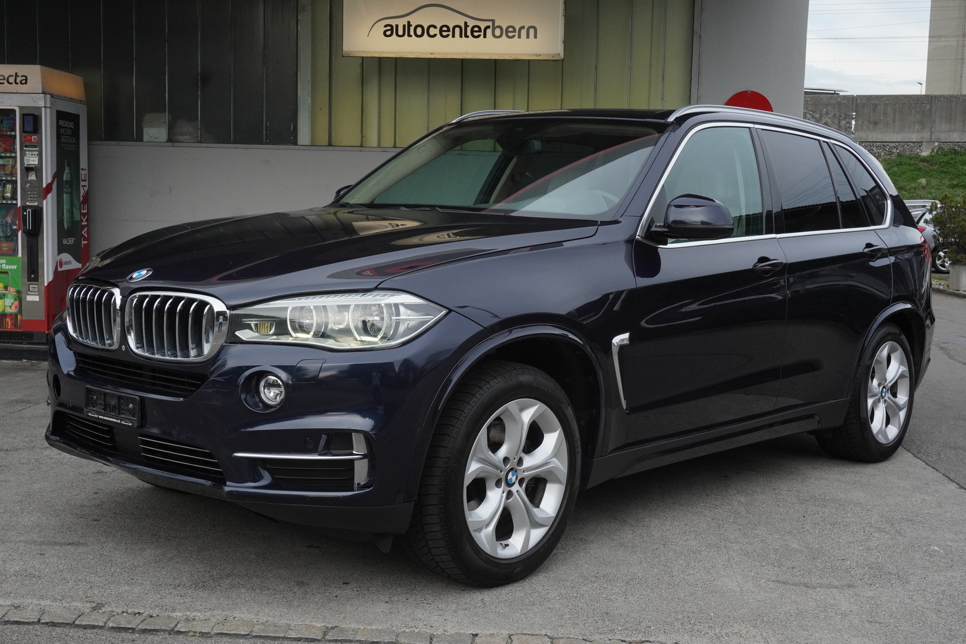 BMW X5 xDrive 40d Steptronic-image-1