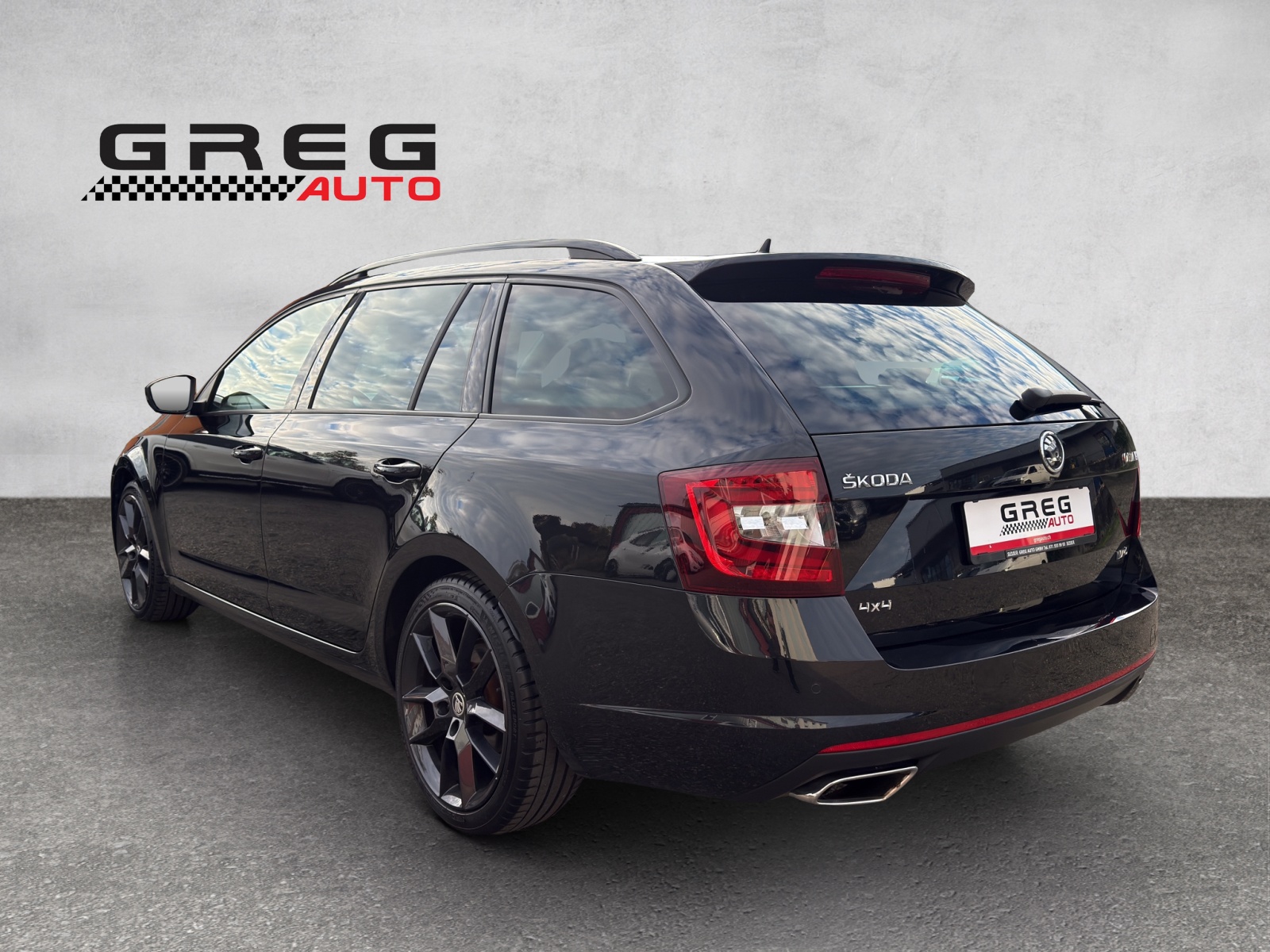 SKODA Octavia Combi 2.0 TDI RS 4x4 DSG-showroom-element-2
