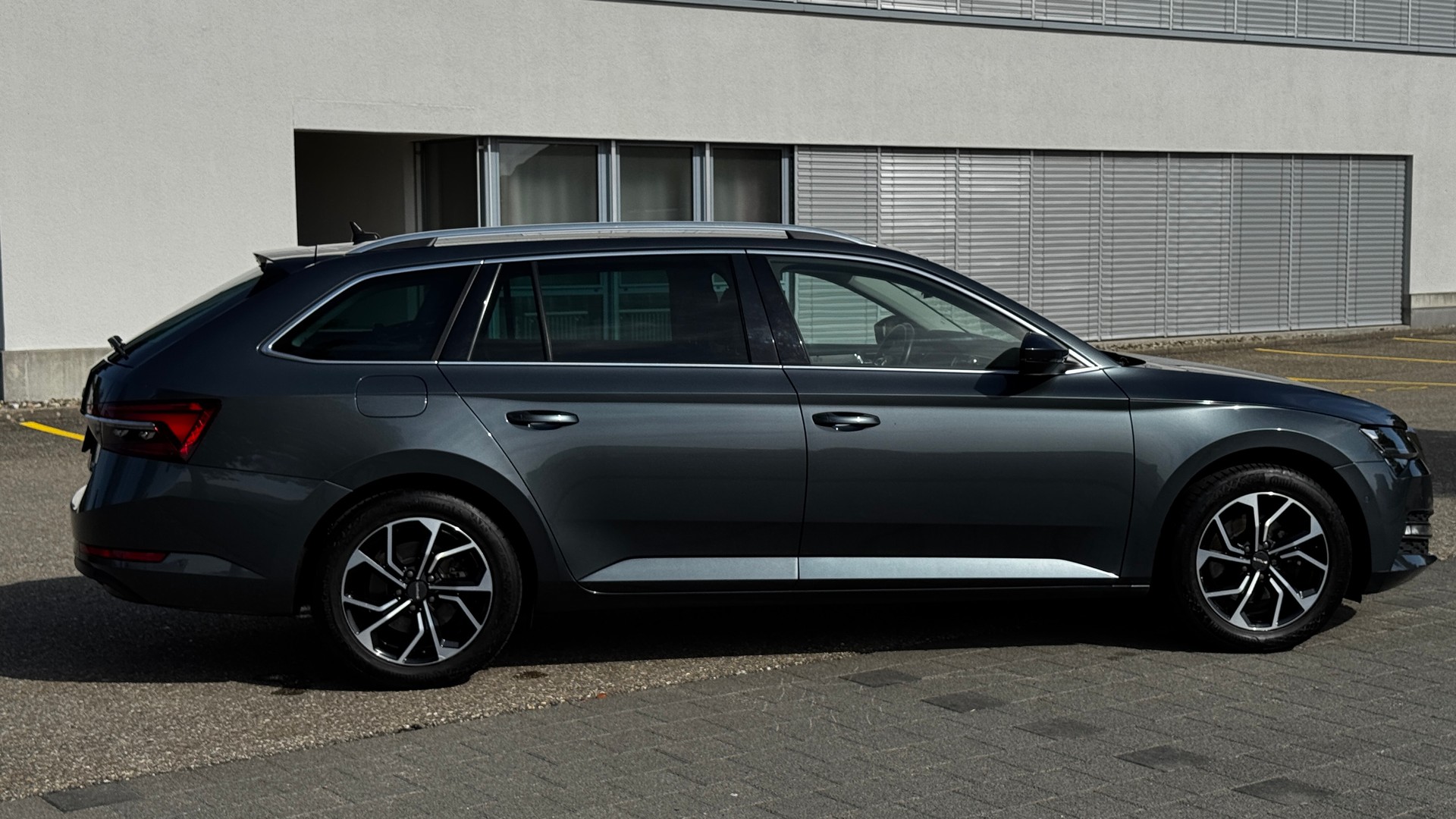 SKODA 2.0 TDI 190 Style 4x4 DSG-image-6