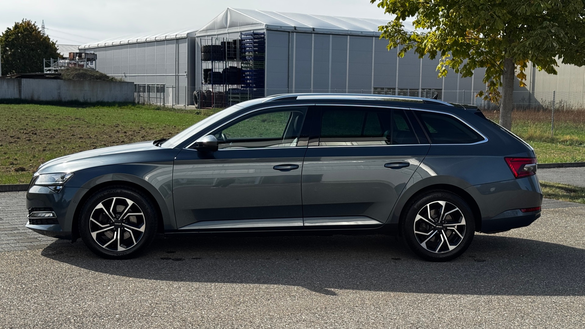 SKODA 2.0 TDI 190 Style 4x4 DSG-image-2