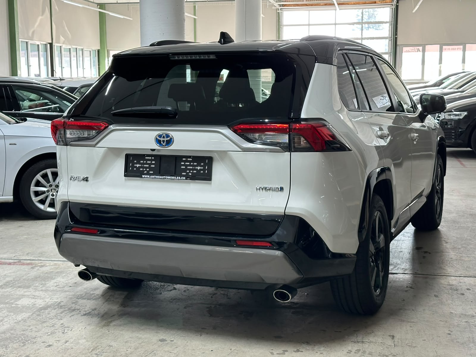 TOYOTA RAV-4 2.5 HSD Premium e-CVT 4WD-image-3