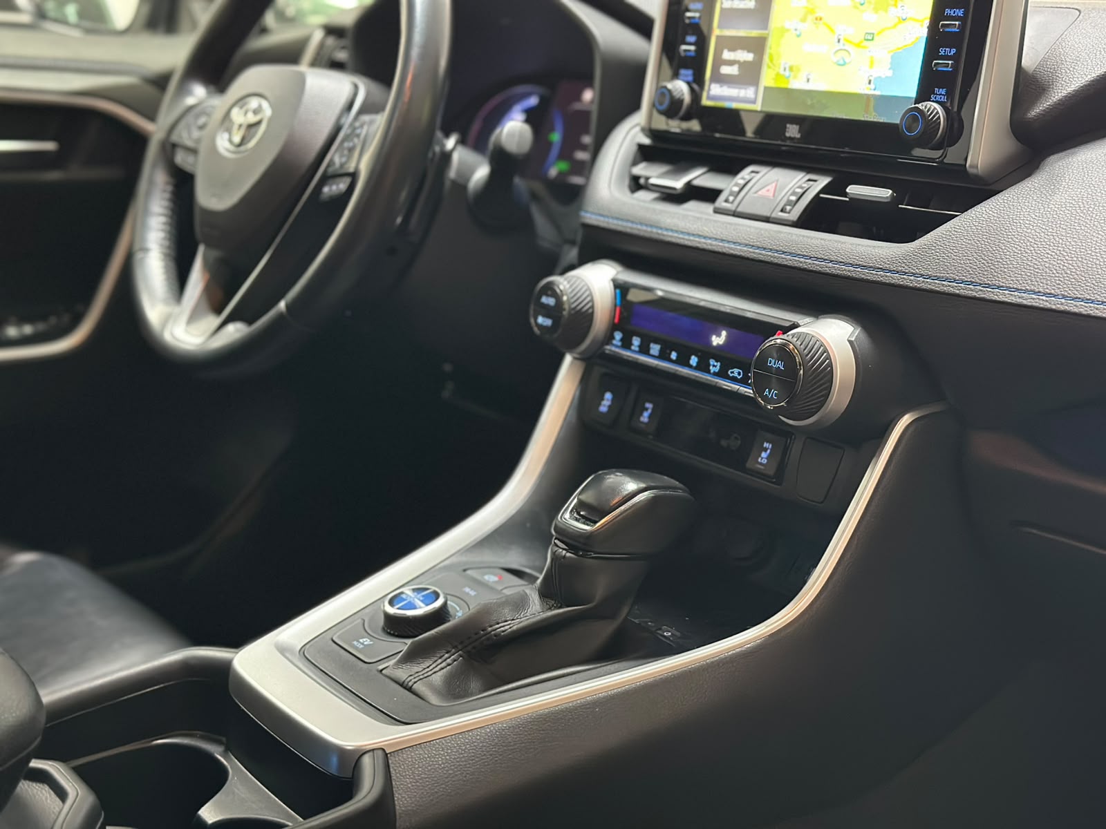 TOYOTA RAV-4 2.5 HSD Premium e-CVT 4WD-image-13