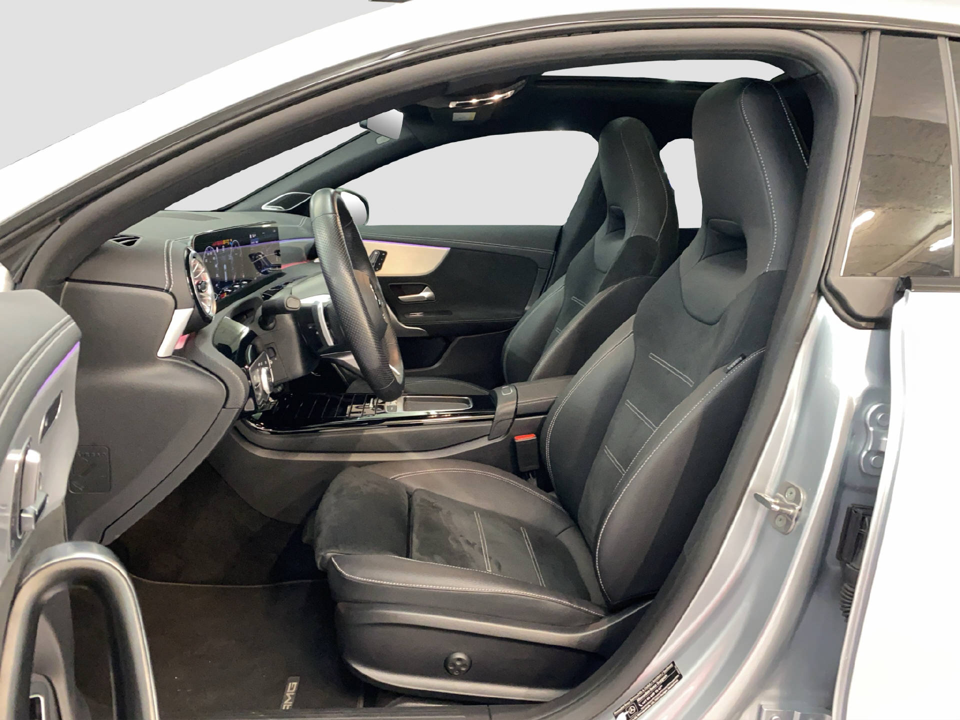 MERCEDES-BENZ CLA 250 4MATIC Shooting Brake-image-6