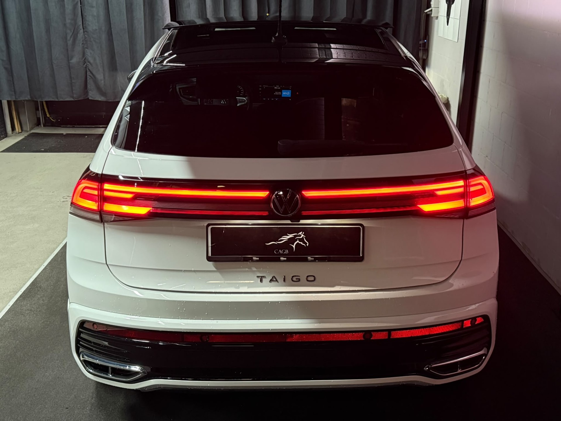 VW Taigo 1.5 TSI R-Line DSG-image-3