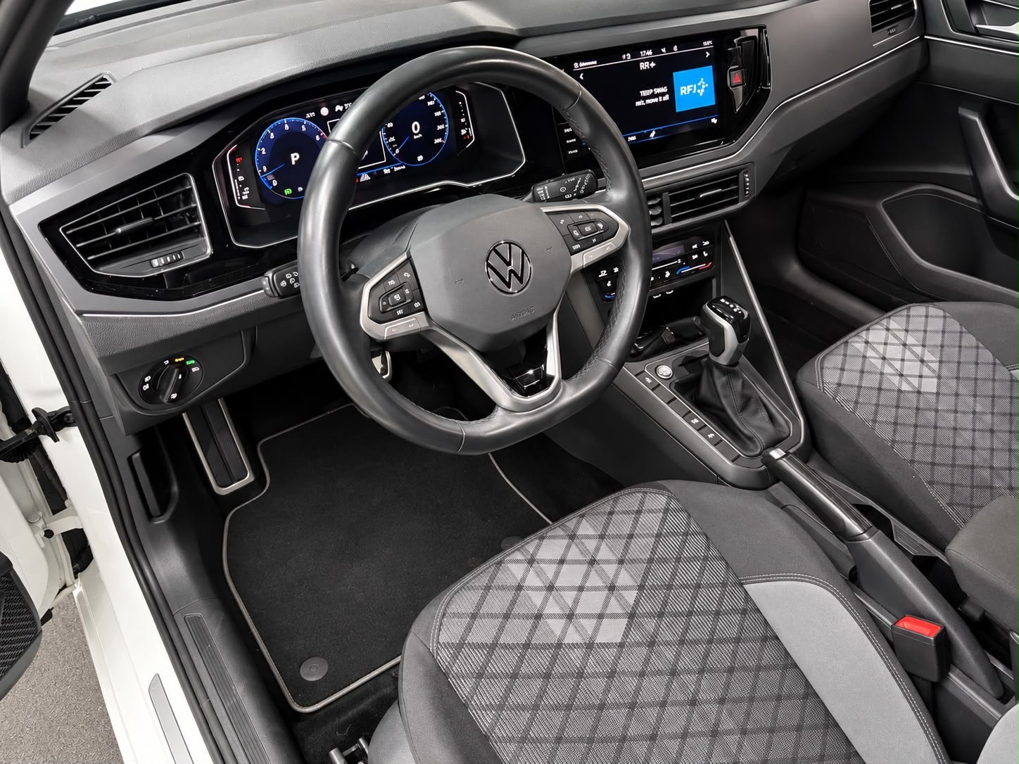 VW Taigo 1.5 TSI R-Line DSG-image-12
