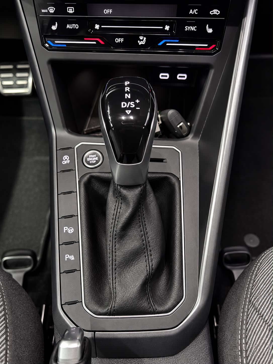 VW Taigo 1.5 TSI R-Line DSG-image-17