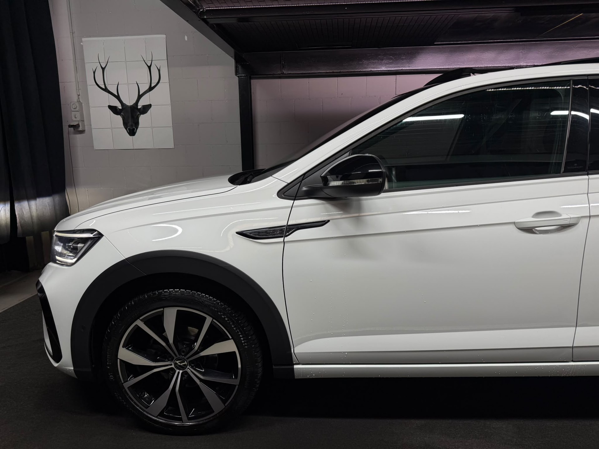 VW Taigo 1.5 TSI R-Line DSG-image-6