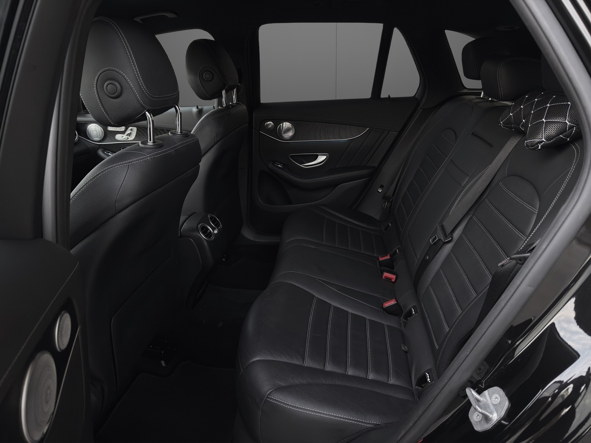 MERCEDES-BENZ GLC 350 d AMG Line 4Matic 9G-Tronic-image-7