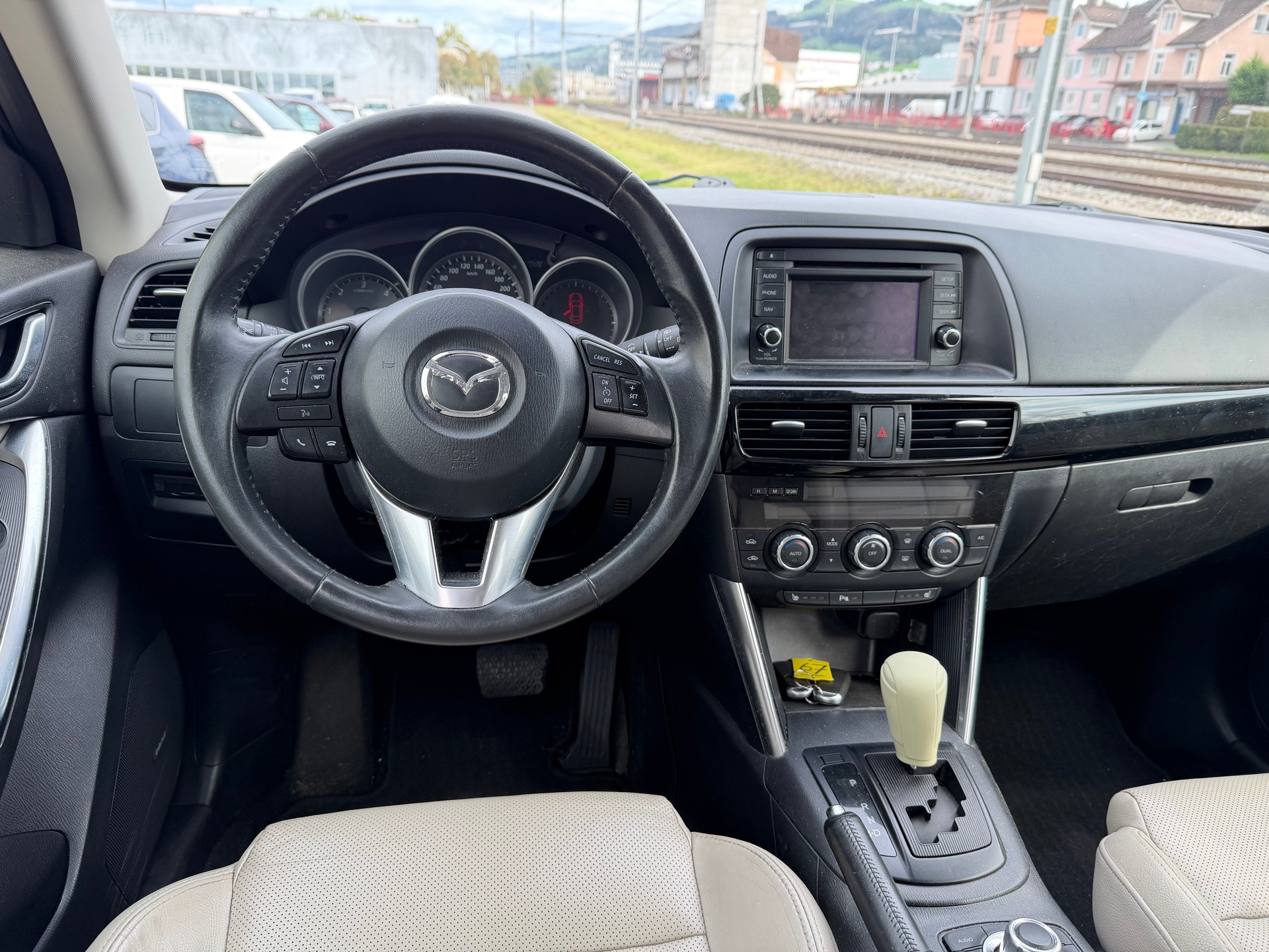 MAZDA CX-5 2.2 D HP Revolution AWD Automatic-image-8