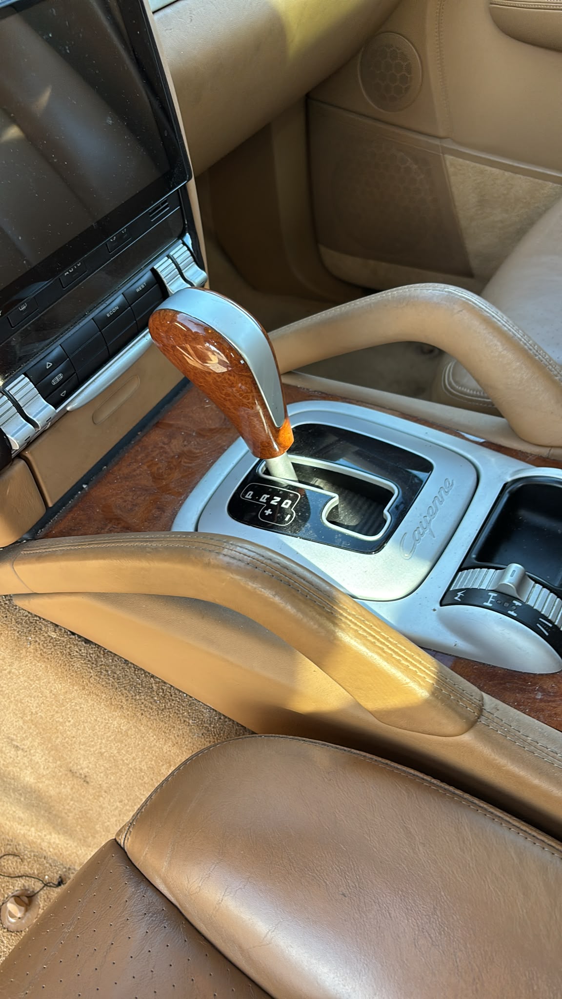 PORSCHE Cayenne S-image-6