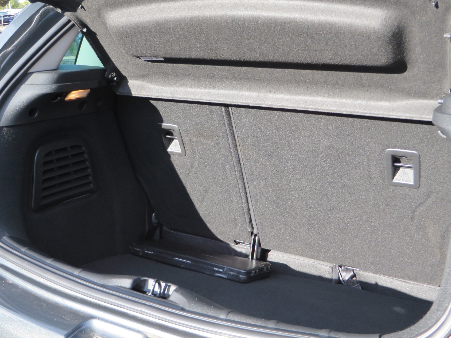 CITROEN C3 1.2i PureTech Exclusive-image-8