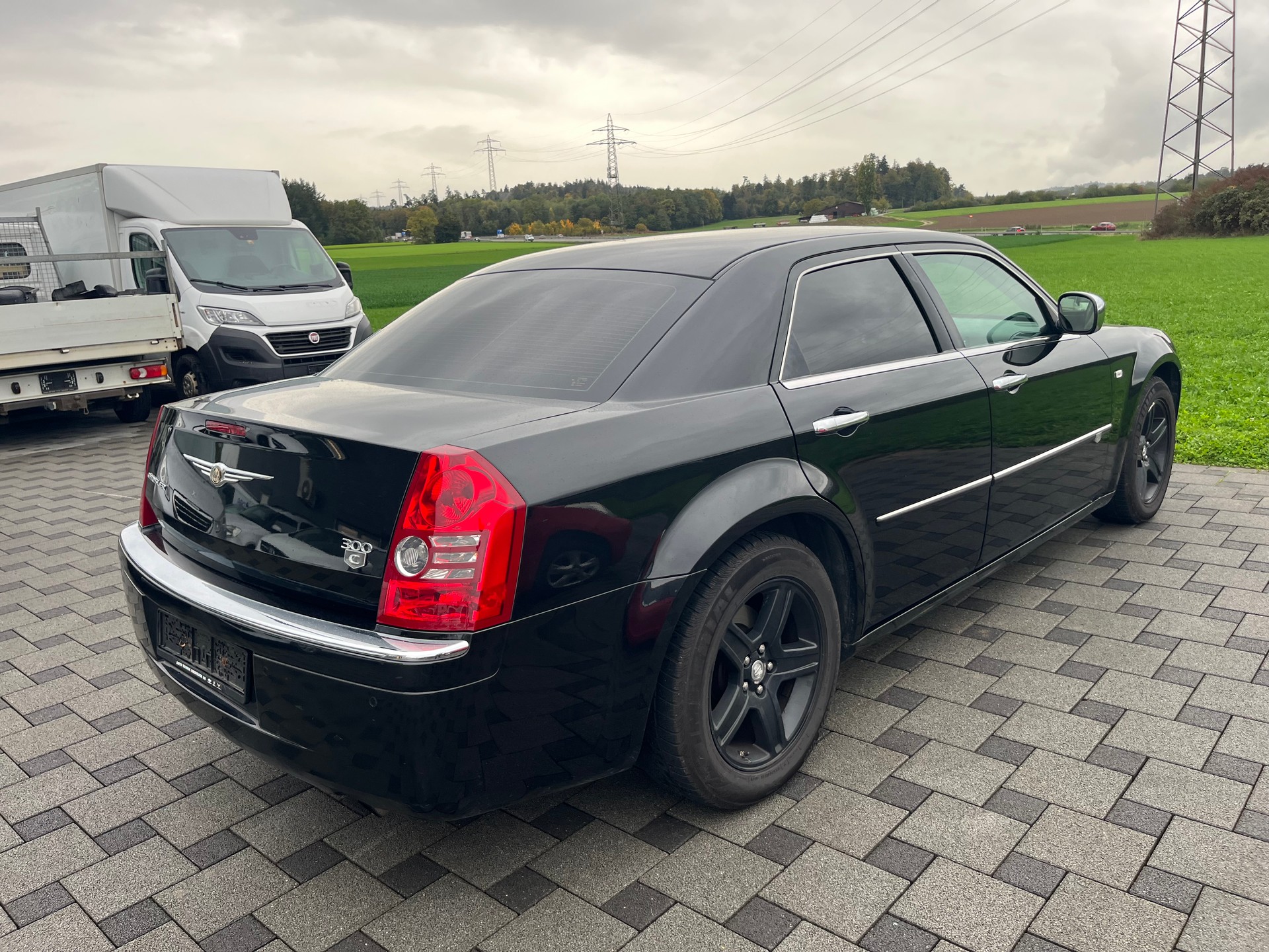 CHRYSLER 300 c-image-13