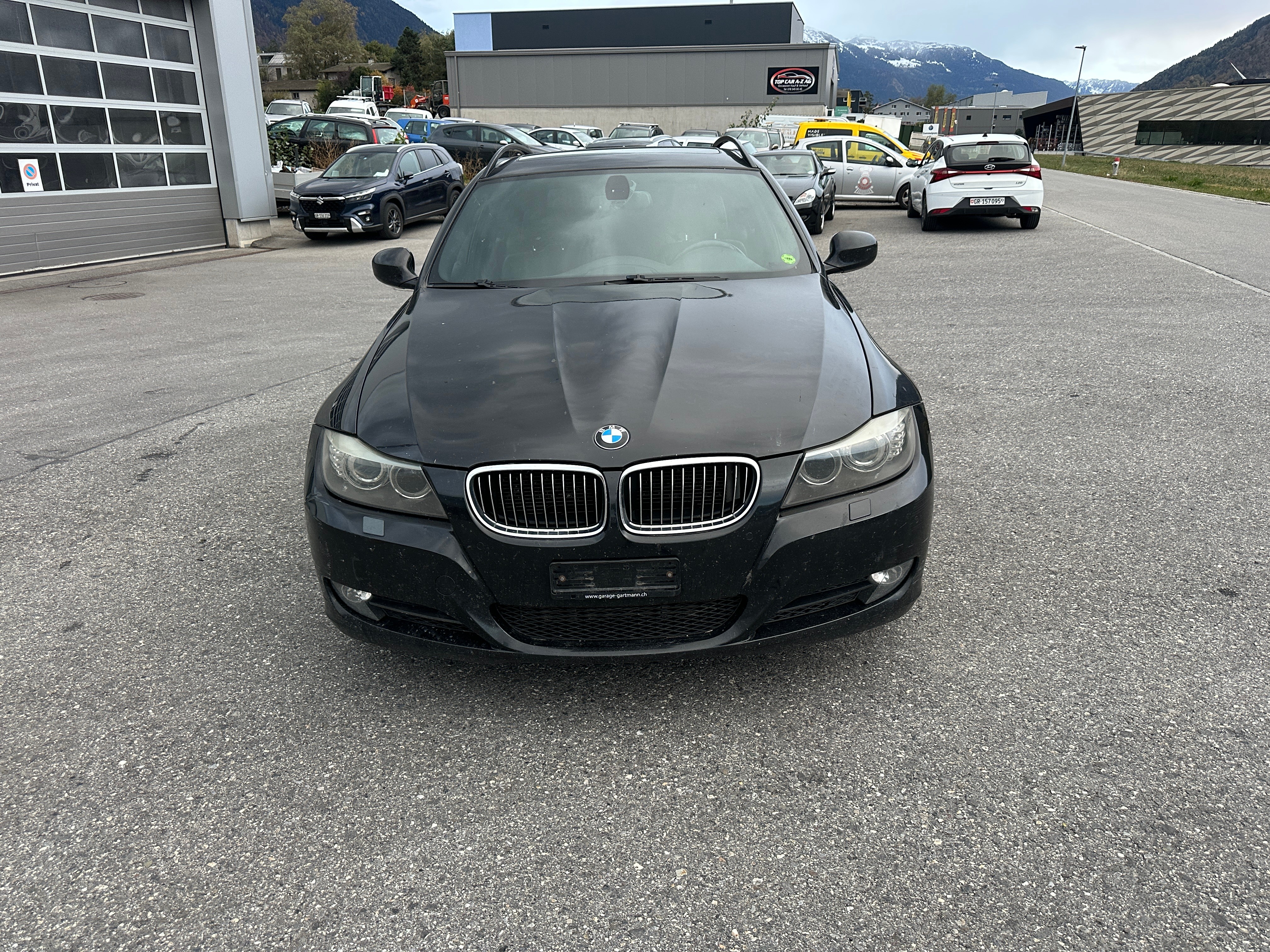 Car photo