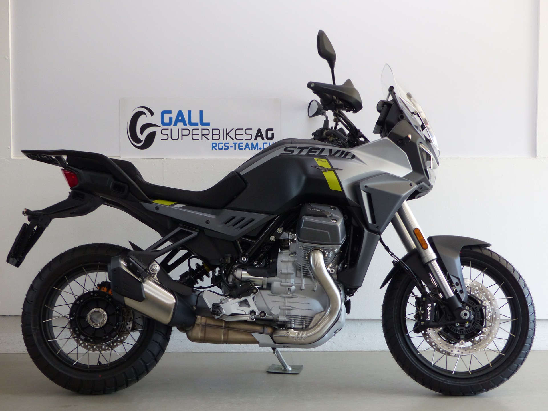 MOTO GUZZI Stelvio 1000 EU5+ mit Zubehör-showroom-element-3