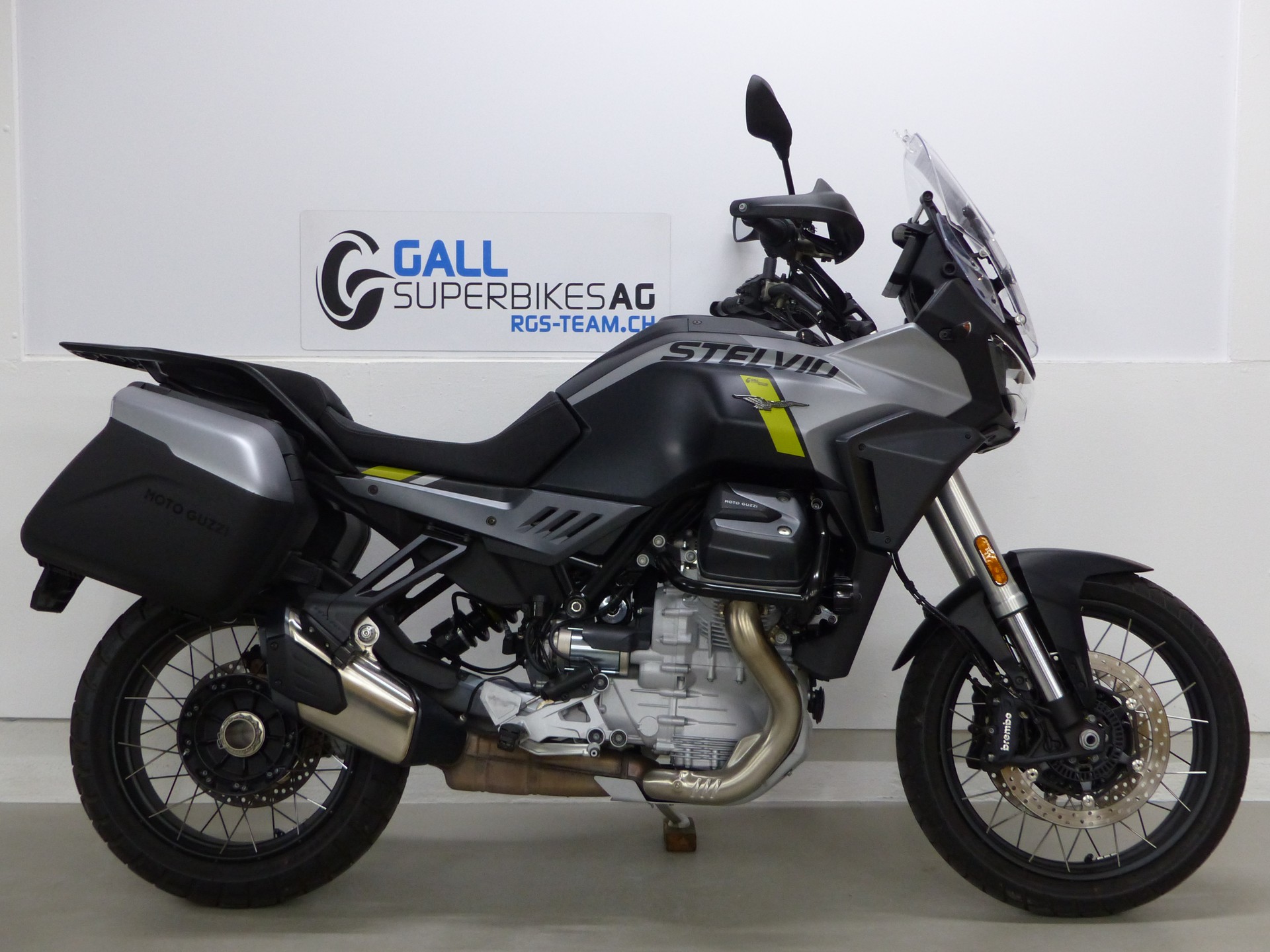 MOTO GUZZI Stelvio 1000 EU5+ mit Zubehör