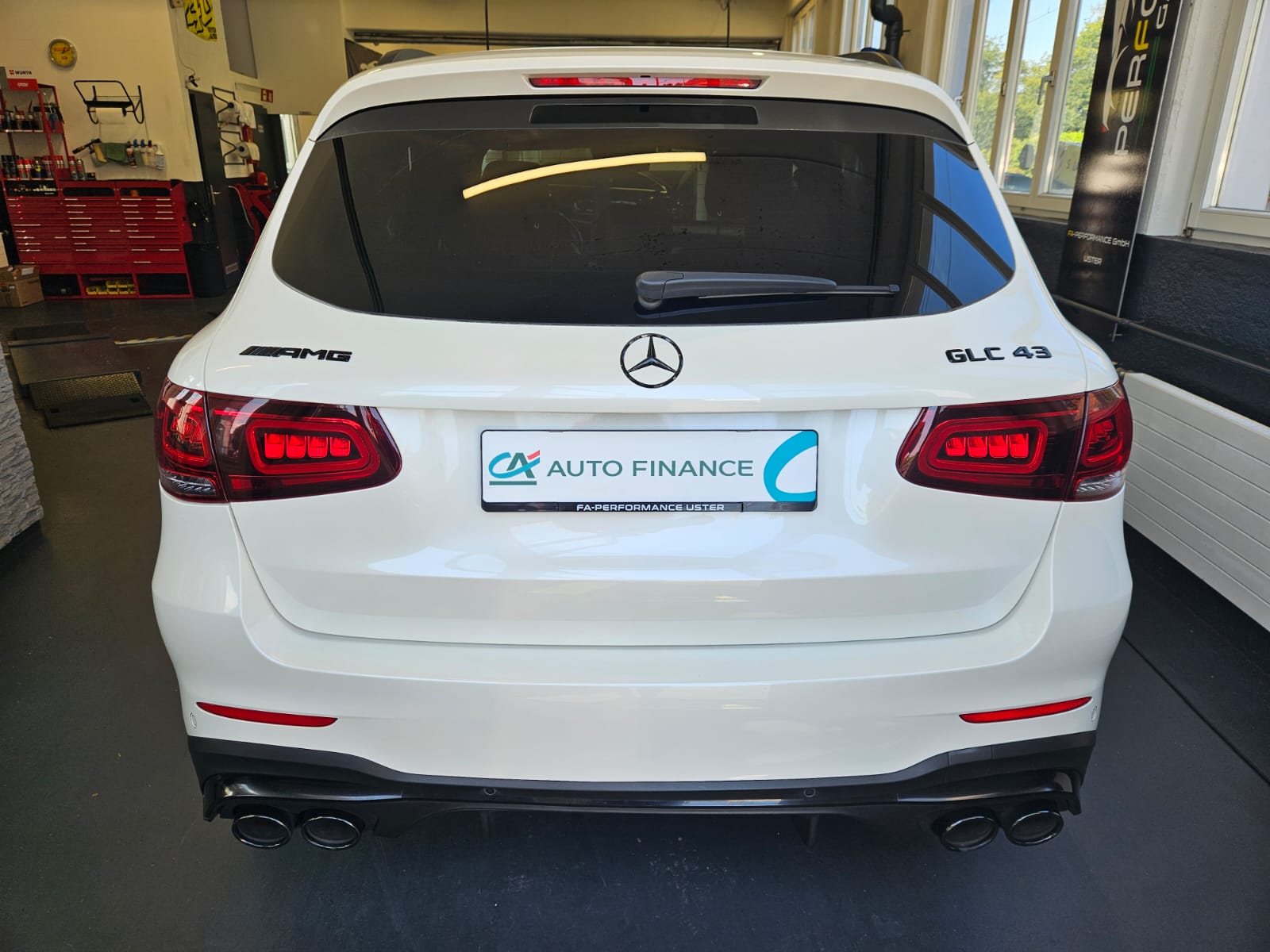 MERCEDES-BENZ GLC 43 AMG 4Matic 9G-Tronic-image-10