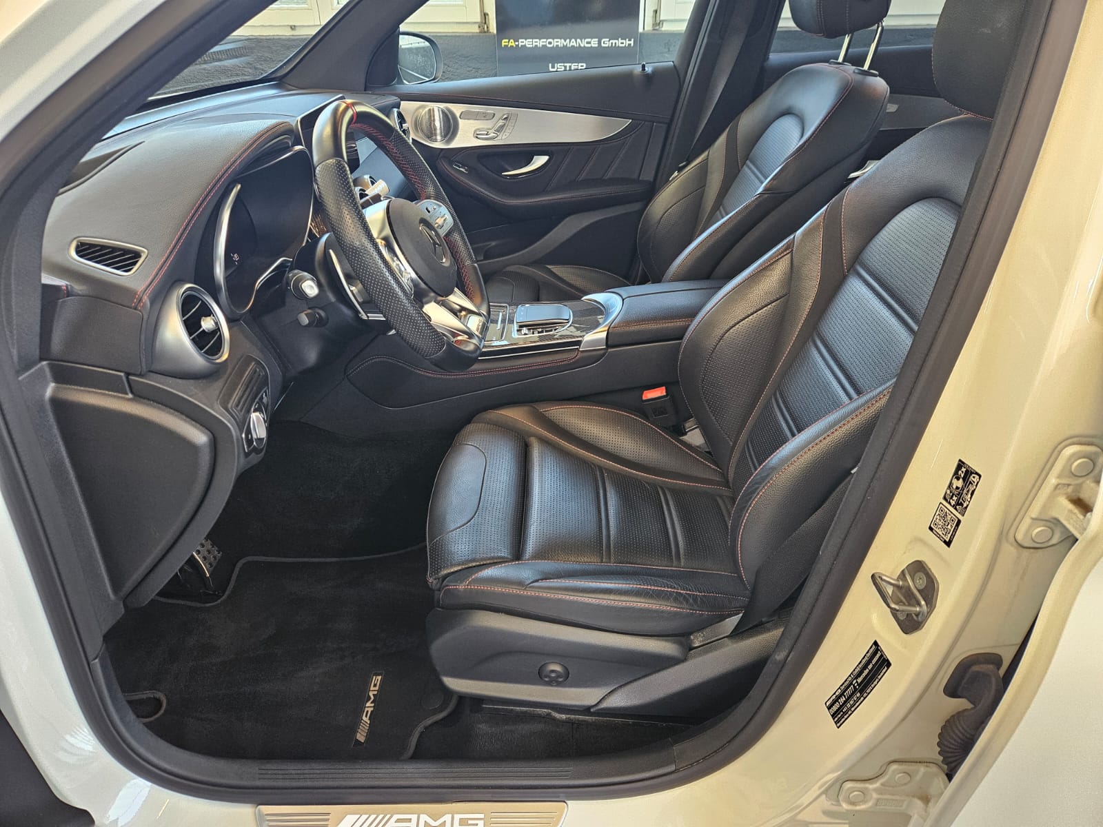 MERCEDES-BENZ GLC 43 AMG 4Matic 9G-Tronic-image-3