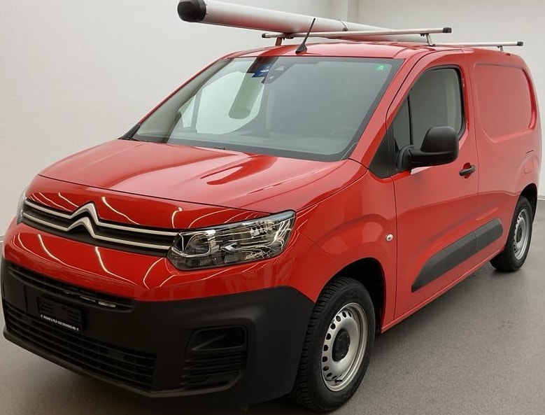 CITROEN Berlingo Van 1.2 Pure Tech 110 s/s Swiss Edition-image-4