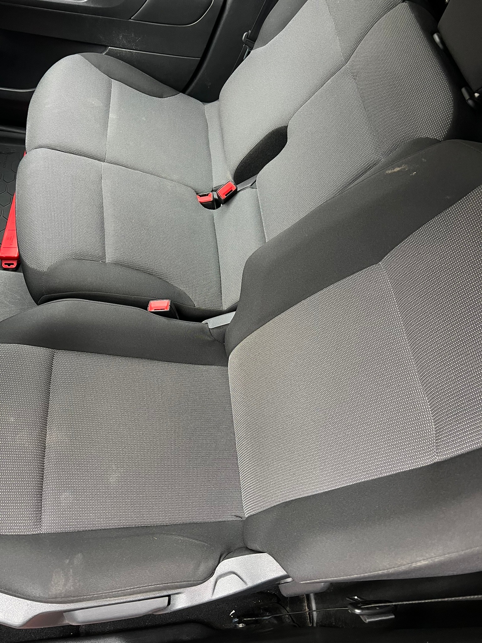 CITROEN Berlingo Van 1.2 Pure Tech 110 s/s Swiss Edition-image-11