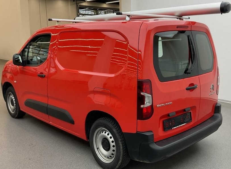 CITROEN Berlingo Van 1.2 Pure Tech 110 s/s Swiss Edition-image-5