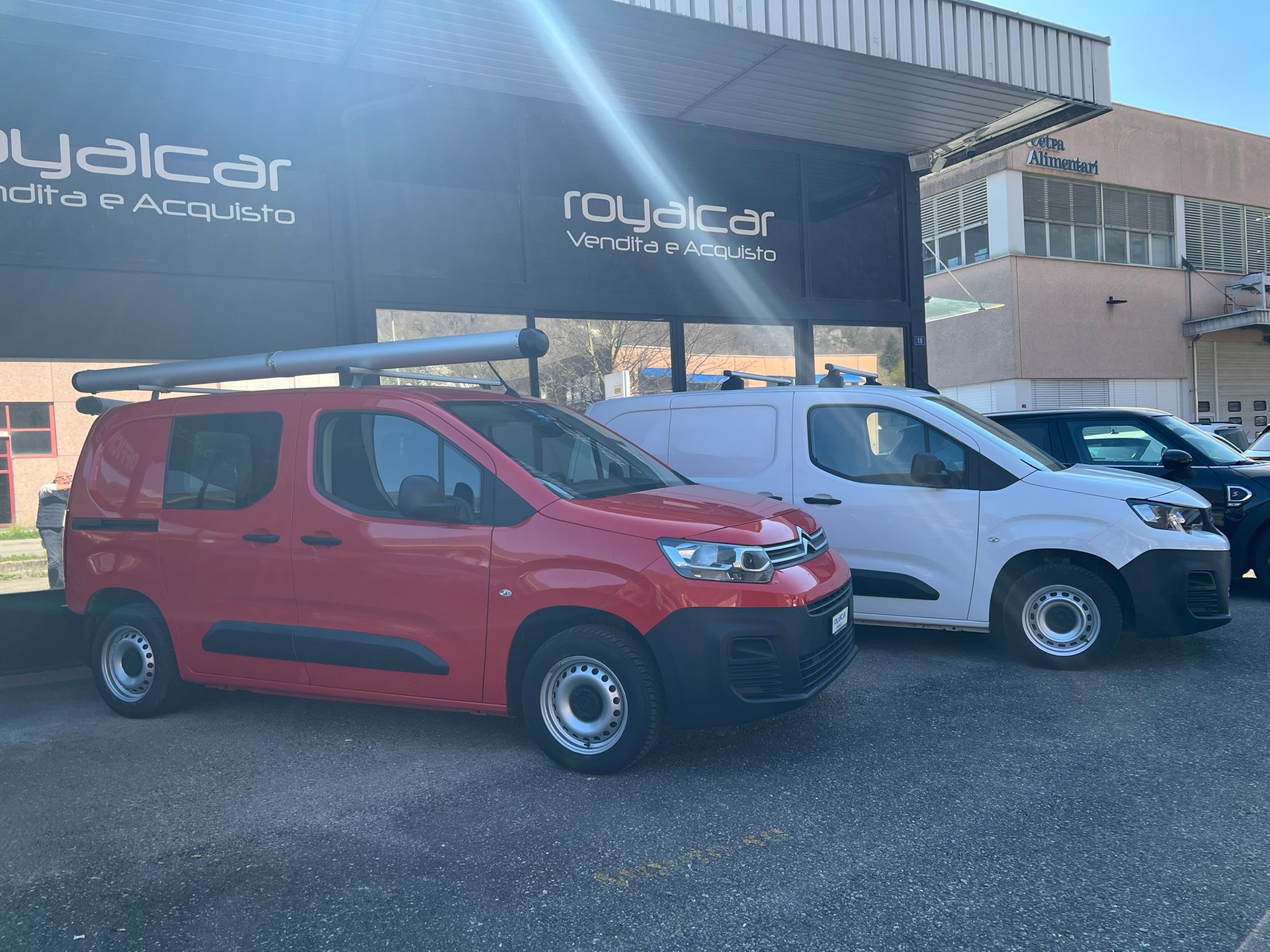 CITROEN Berlingo Van 1.2 Pure Tech 110 s/s Swiss Edition